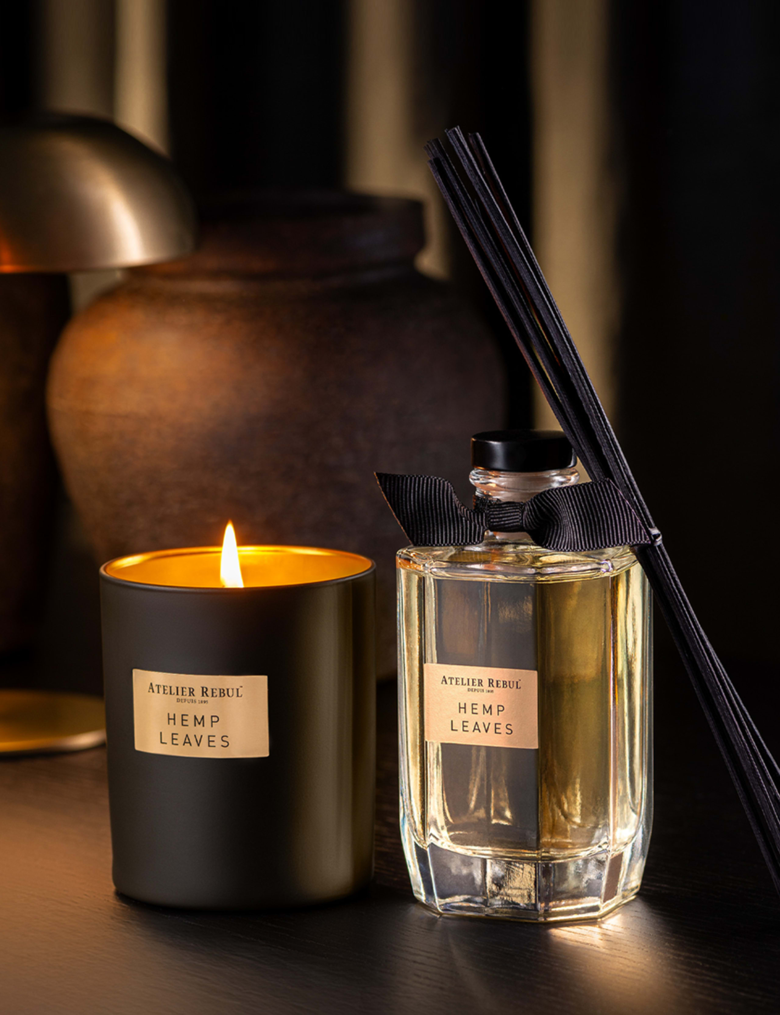 Hemp Leaves Candle 210g 4 of 4