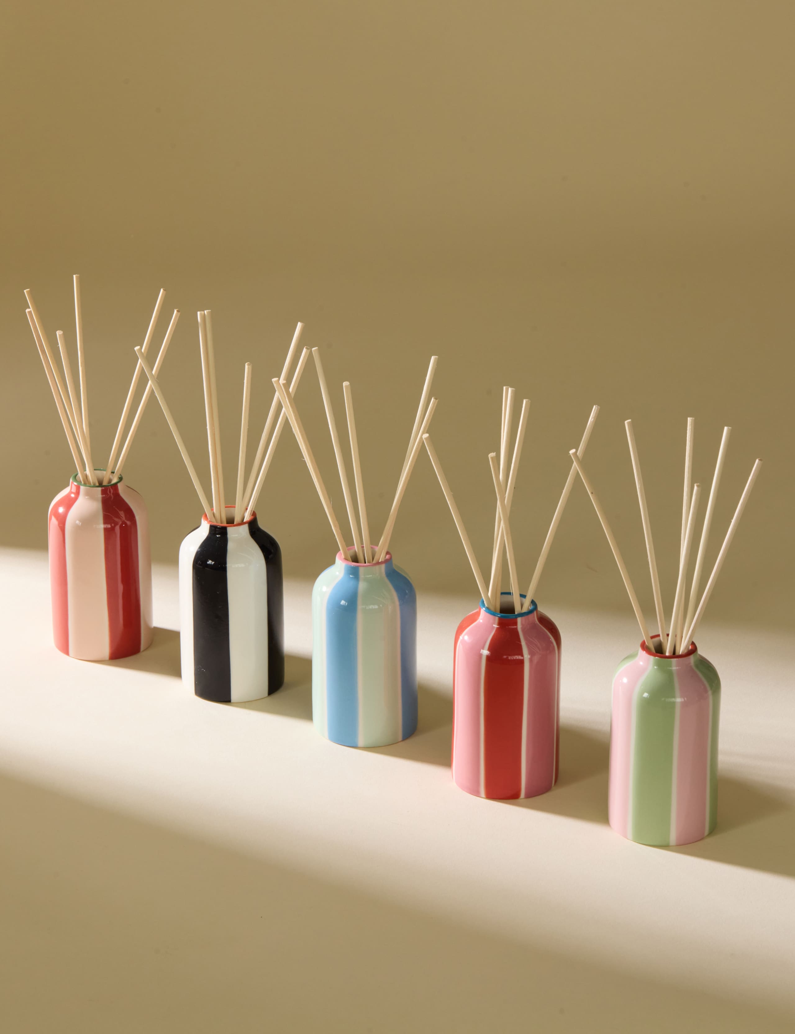 A Dopo Hearts Rosewood Vanilla Ceramic Diffuser 118ml 4 of 4