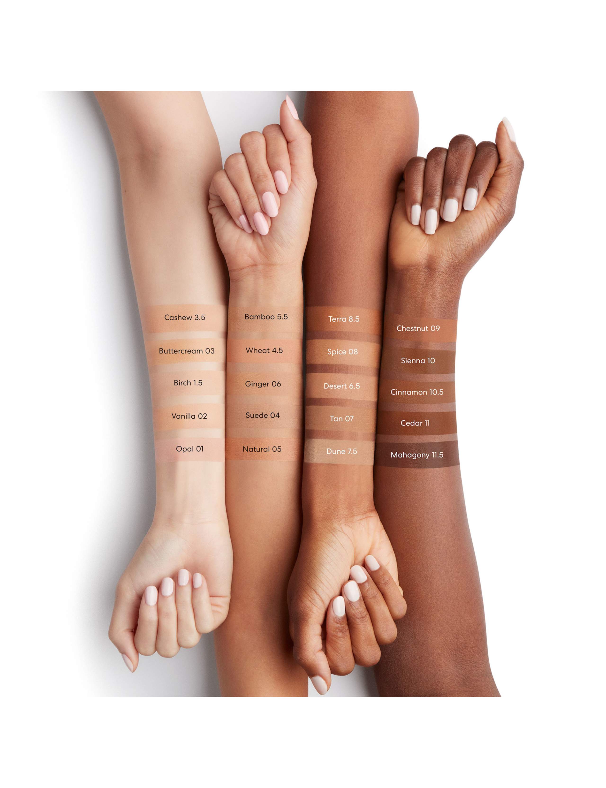 Complexion Rescue Natural Matte Tinted Moisturizer Mineral SPF 30 35ml 4 of 8