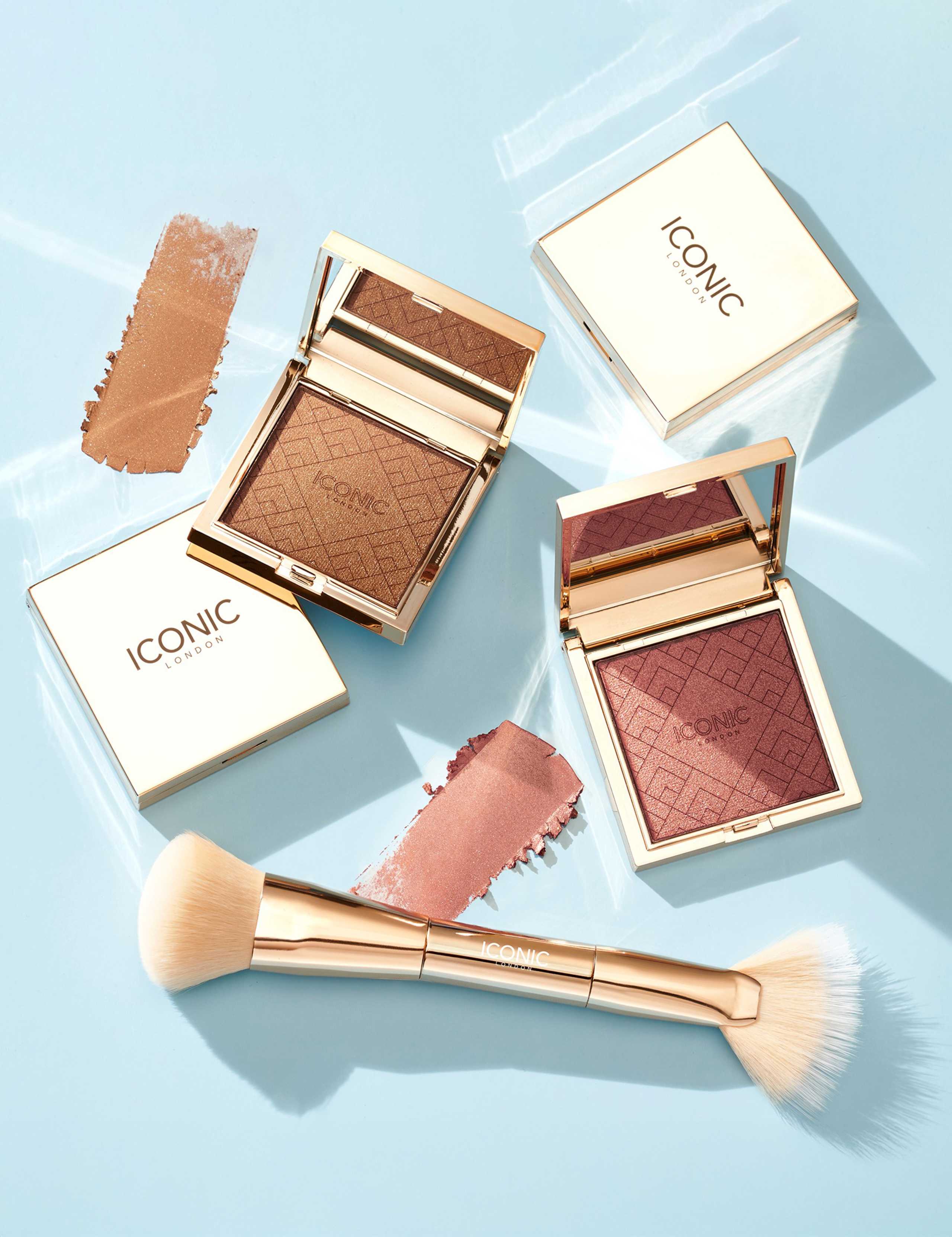 Cheek Glow Duo Brush 2 of 2