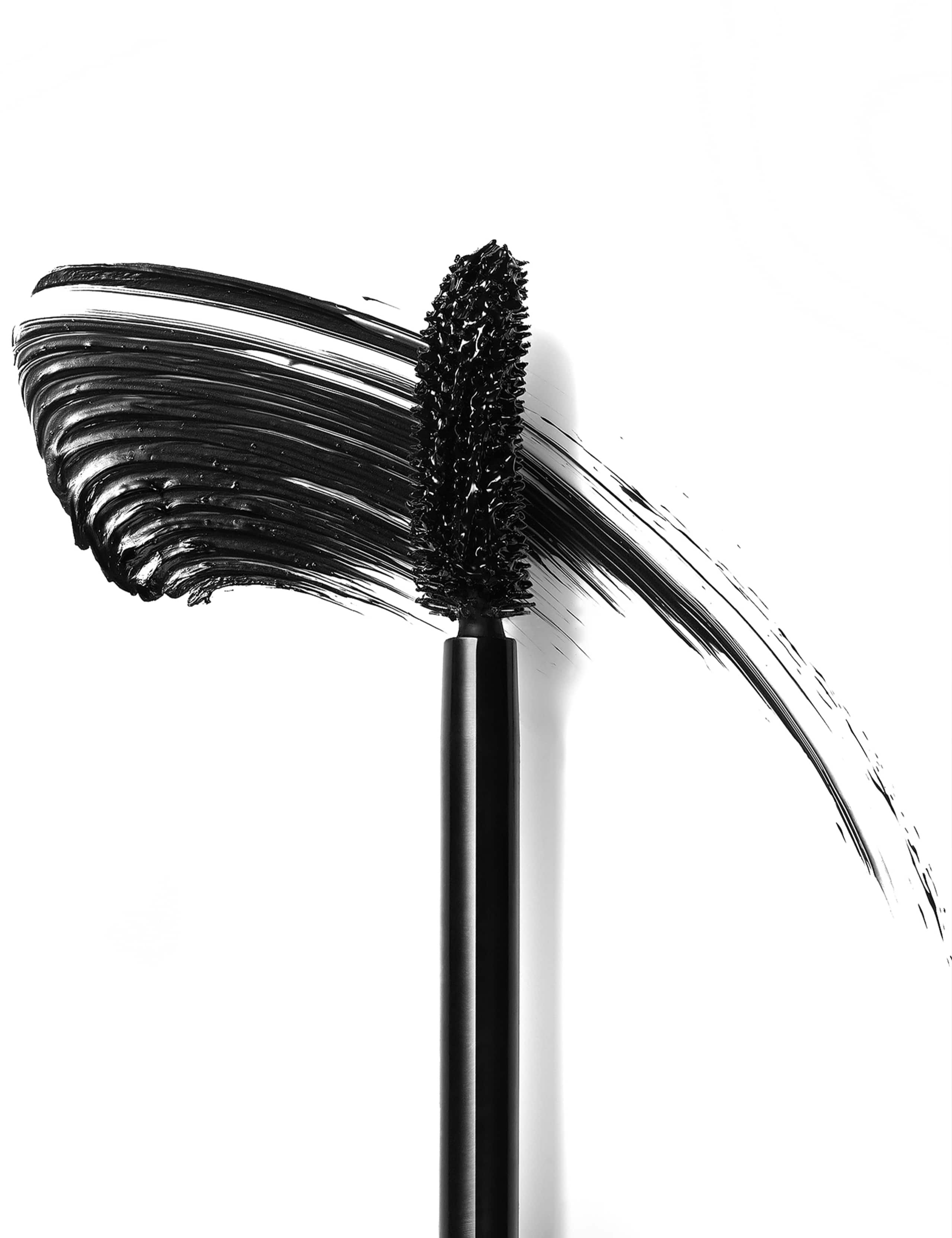 Made-U-Lash™ Length & Define Tubing Mascara 8.3ml 4 of 5