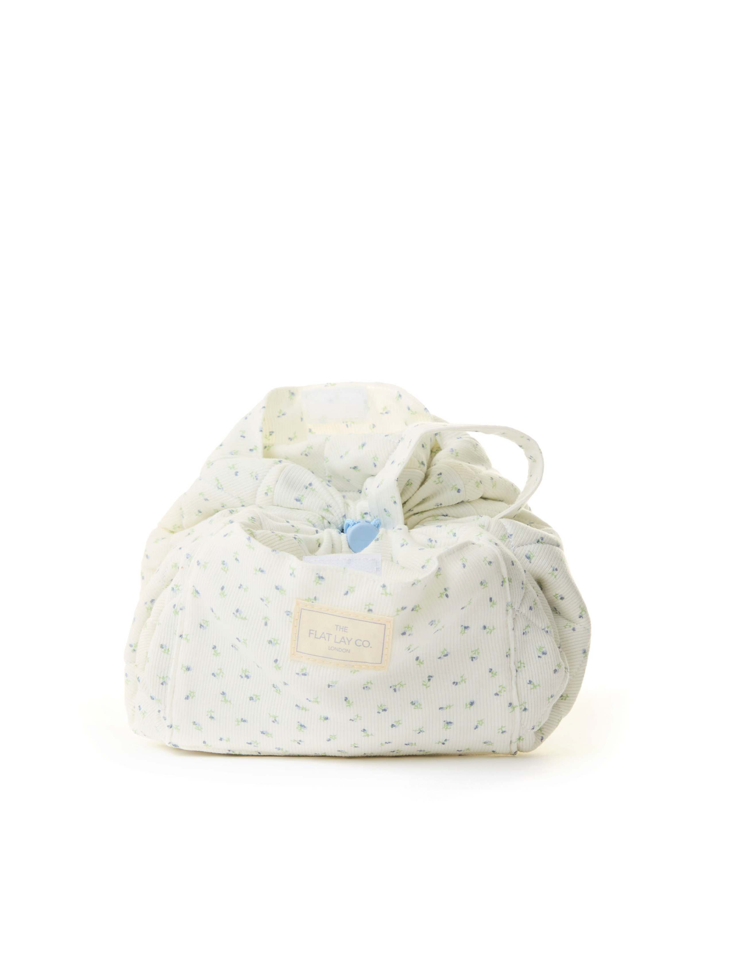 Drawstring Flat Lay Makeup Bag - Cozy Cotton Ditsy Floral 3 of 8