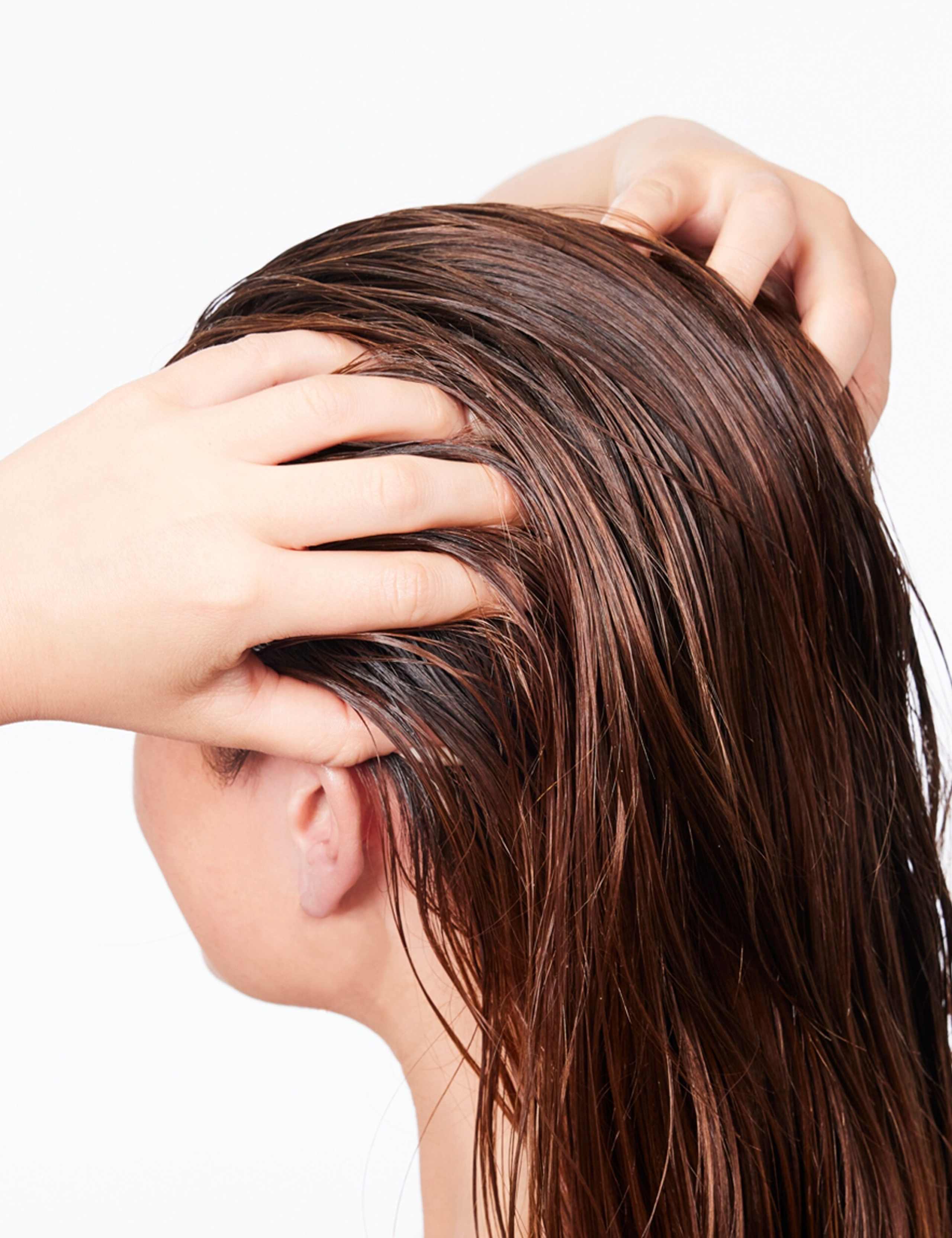 Pure Genius 98% Natural Scalp Restoring Oil 30ml 2 of 6
