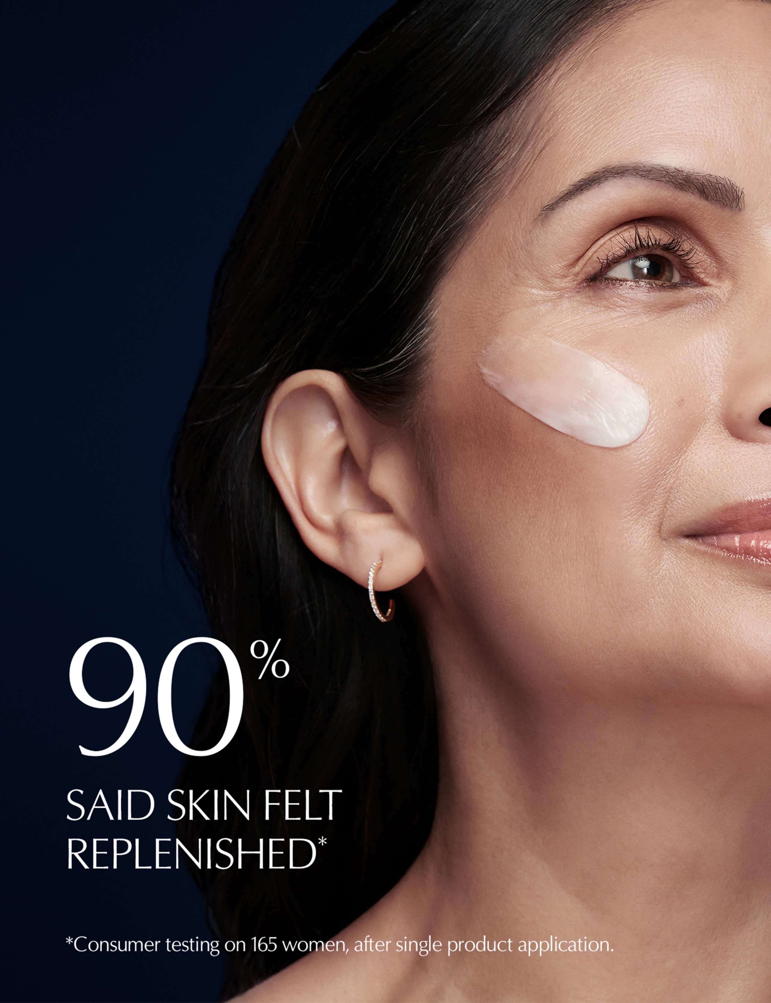 Revitalizing Supreme+ Night Power Bounce Creme 30ml 3 of 5