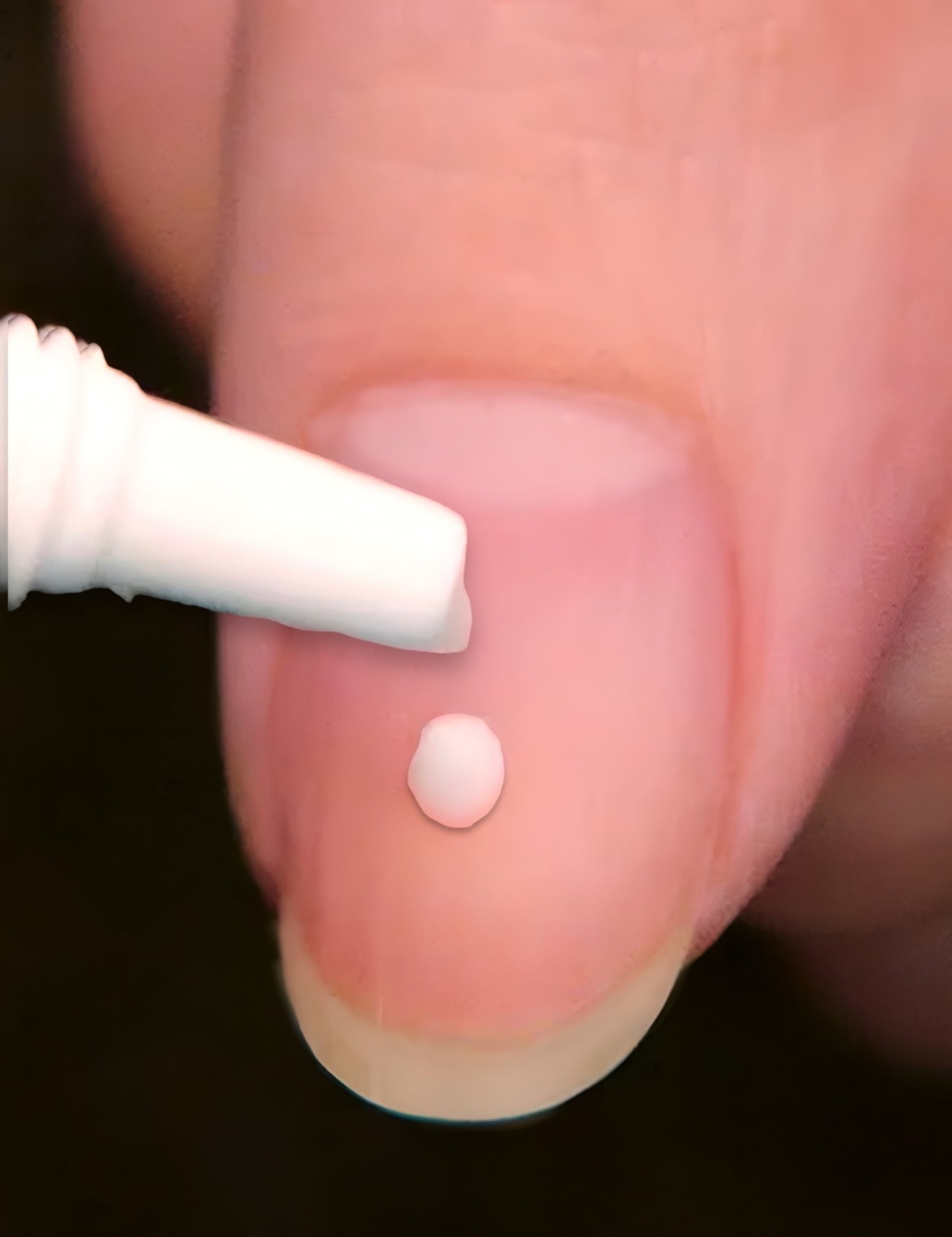 Renovate Nail Repair Cream & Buffer 10ml 3 of 3