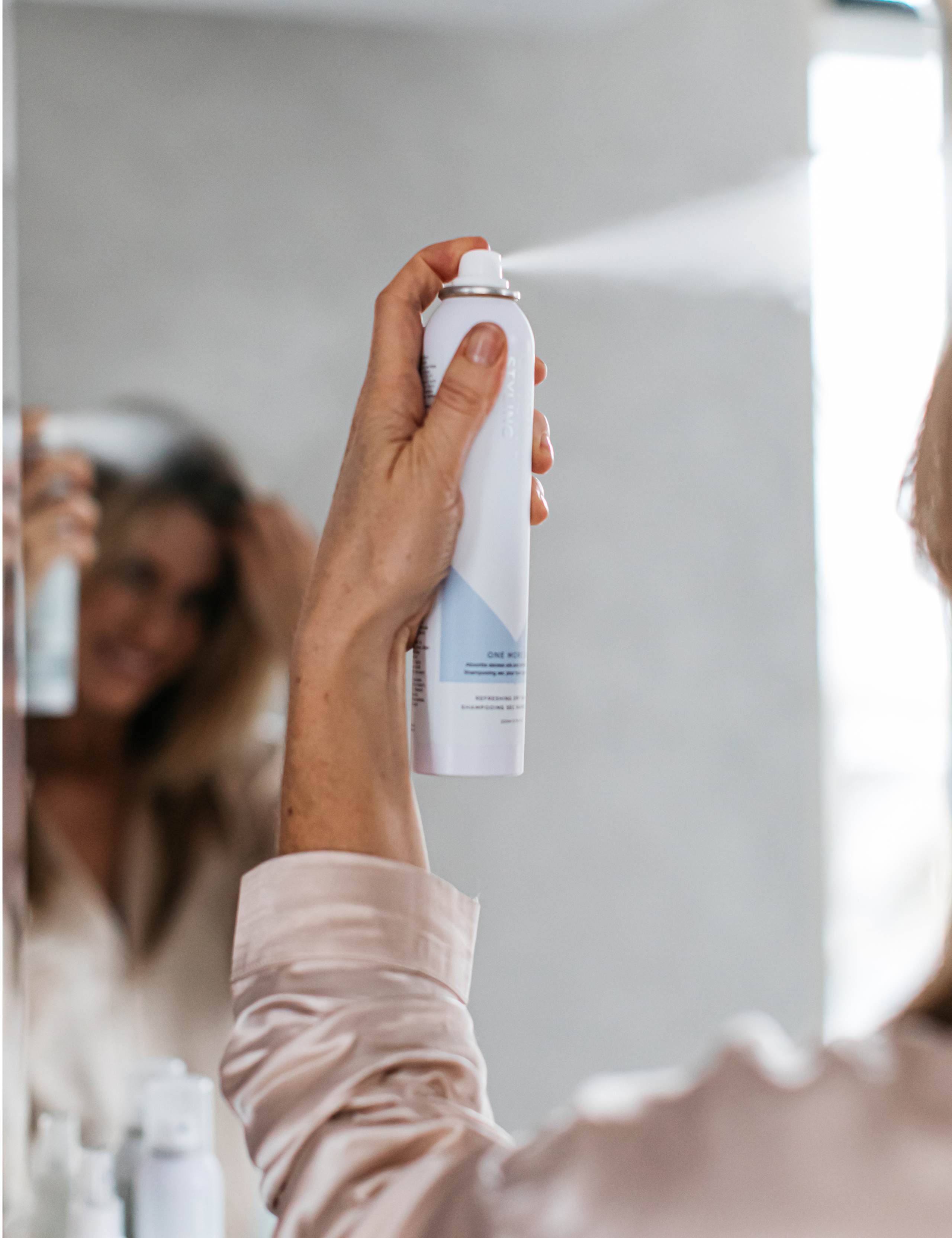 One More Day Refreshing Dry Shampoo 200ml 3 of 5