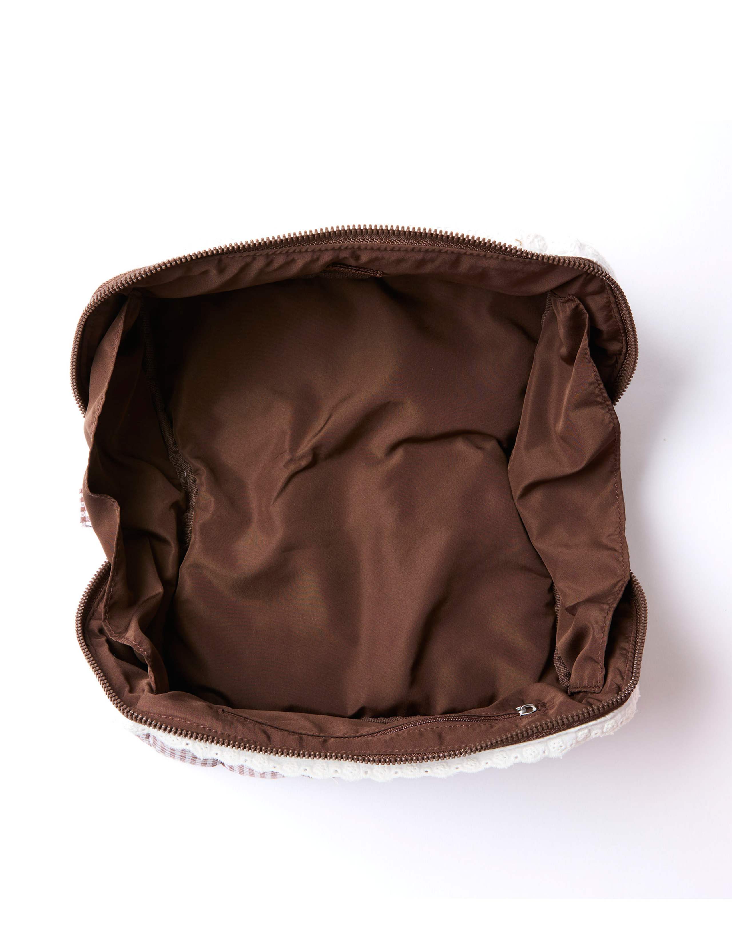Marshmallow Flat Lay Makeup Box Bag 4 of 5