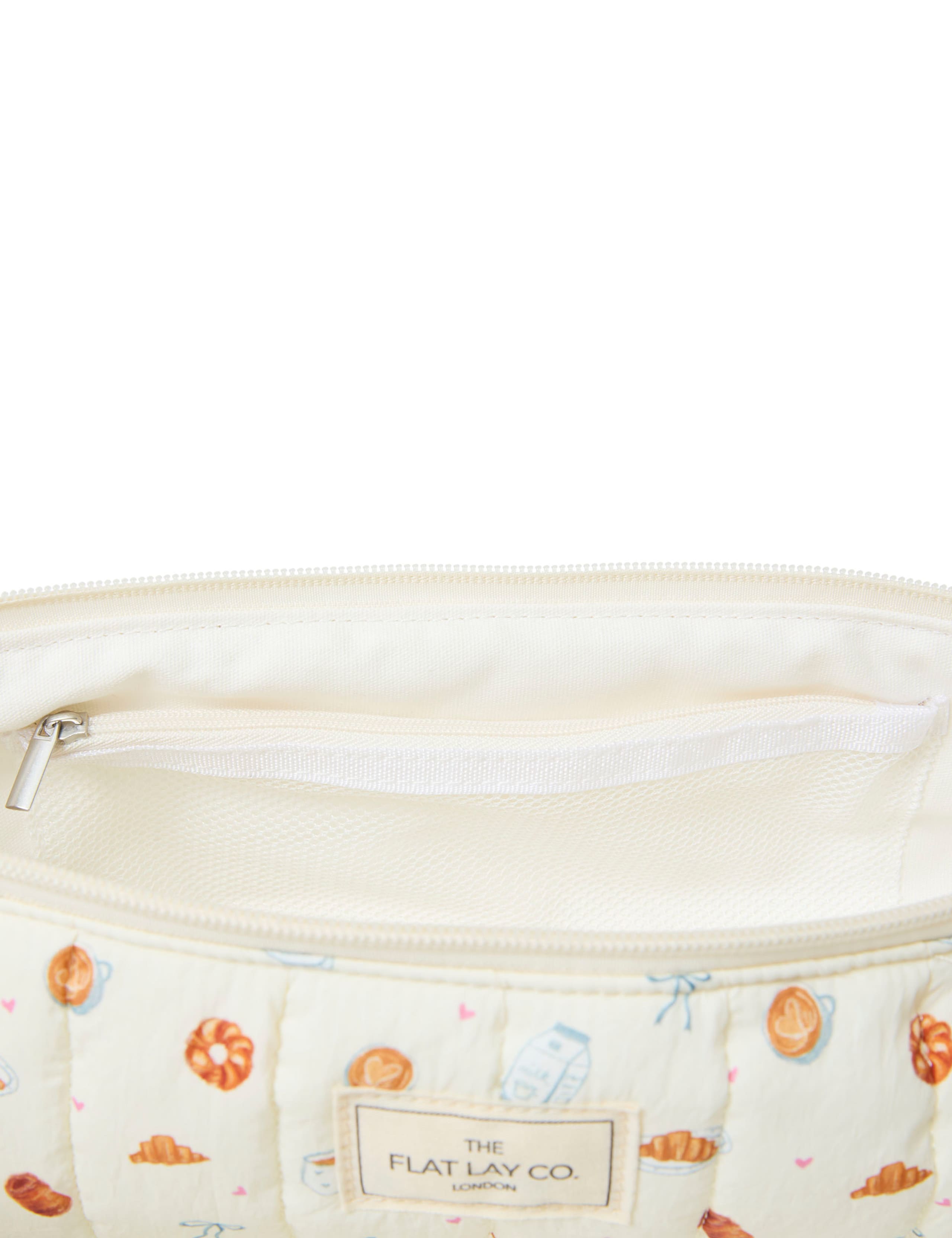 Hair Tool Travel Case 4 of 5