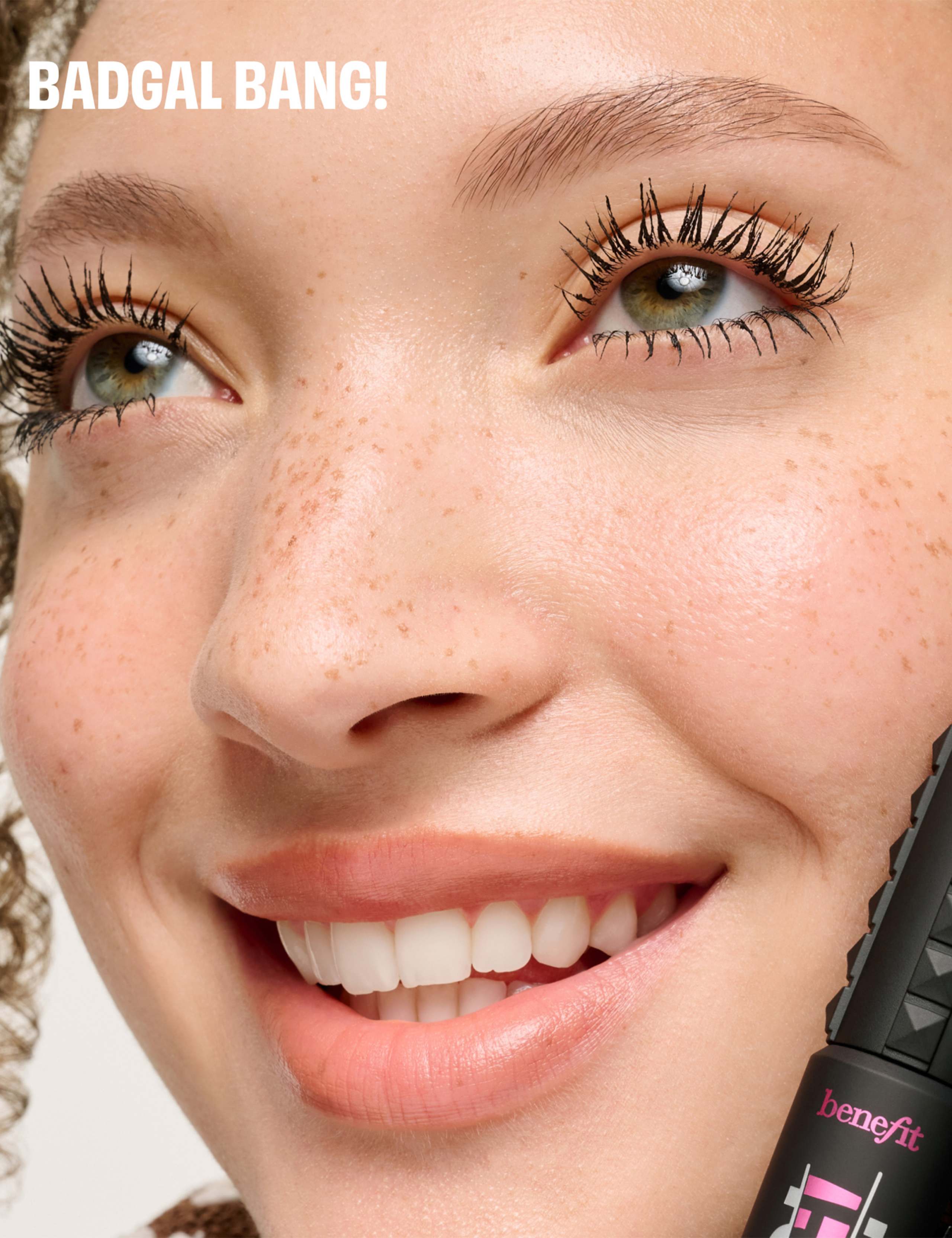 The Lash Scoop, Badgal BANG Waterproof Mascara Duo Gift Set 4 of 8