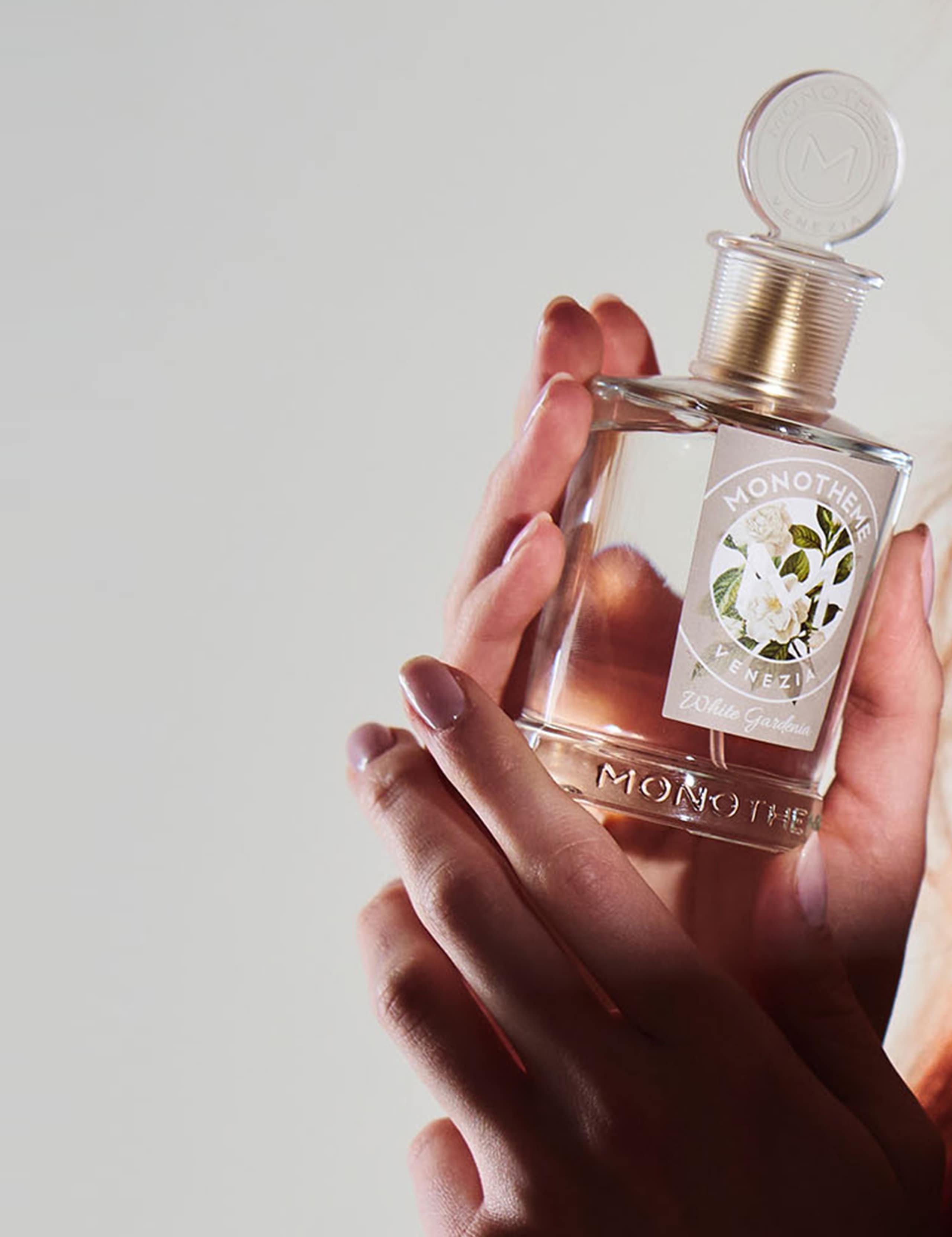 White Gardenia Eau De Toilette 100ml 3 of 5
