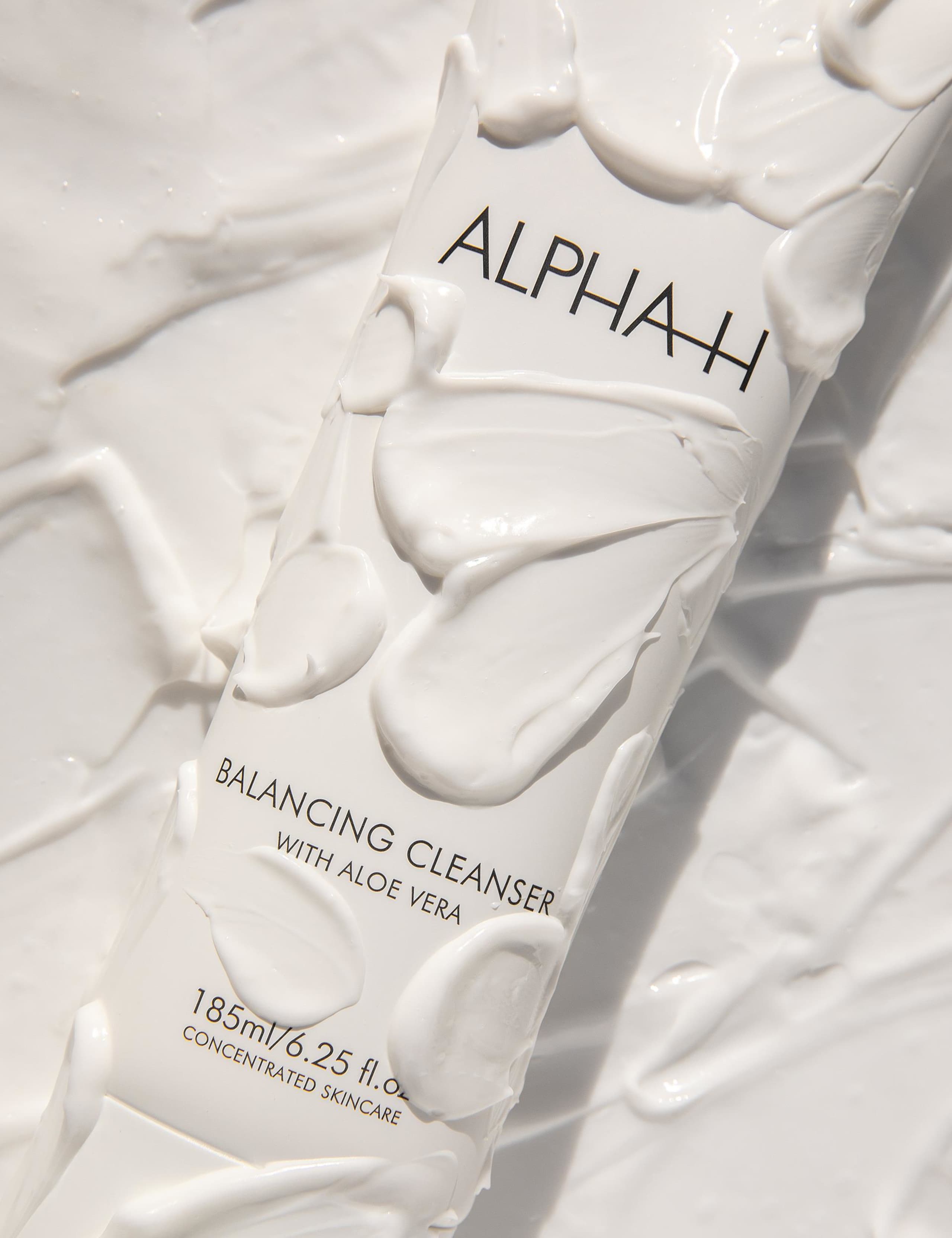Balancing Cleanser with Aloe Vera 185ml 4 of 7