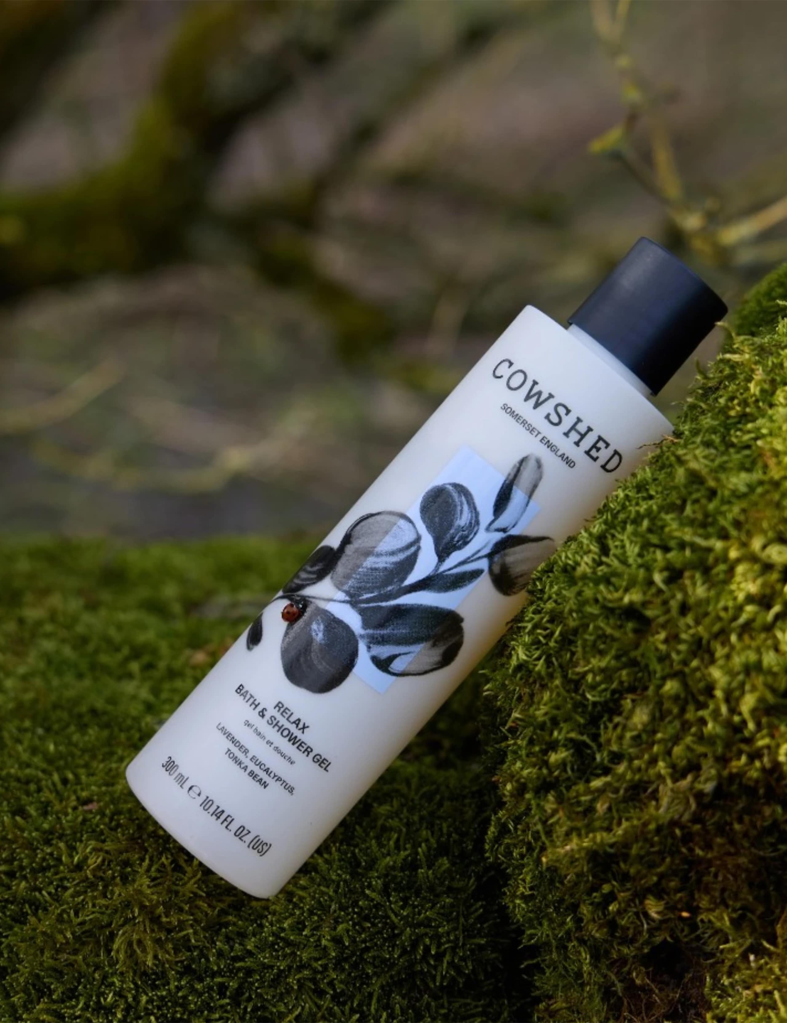 Relax Bath and Shower Gel 300ml 5 of 5