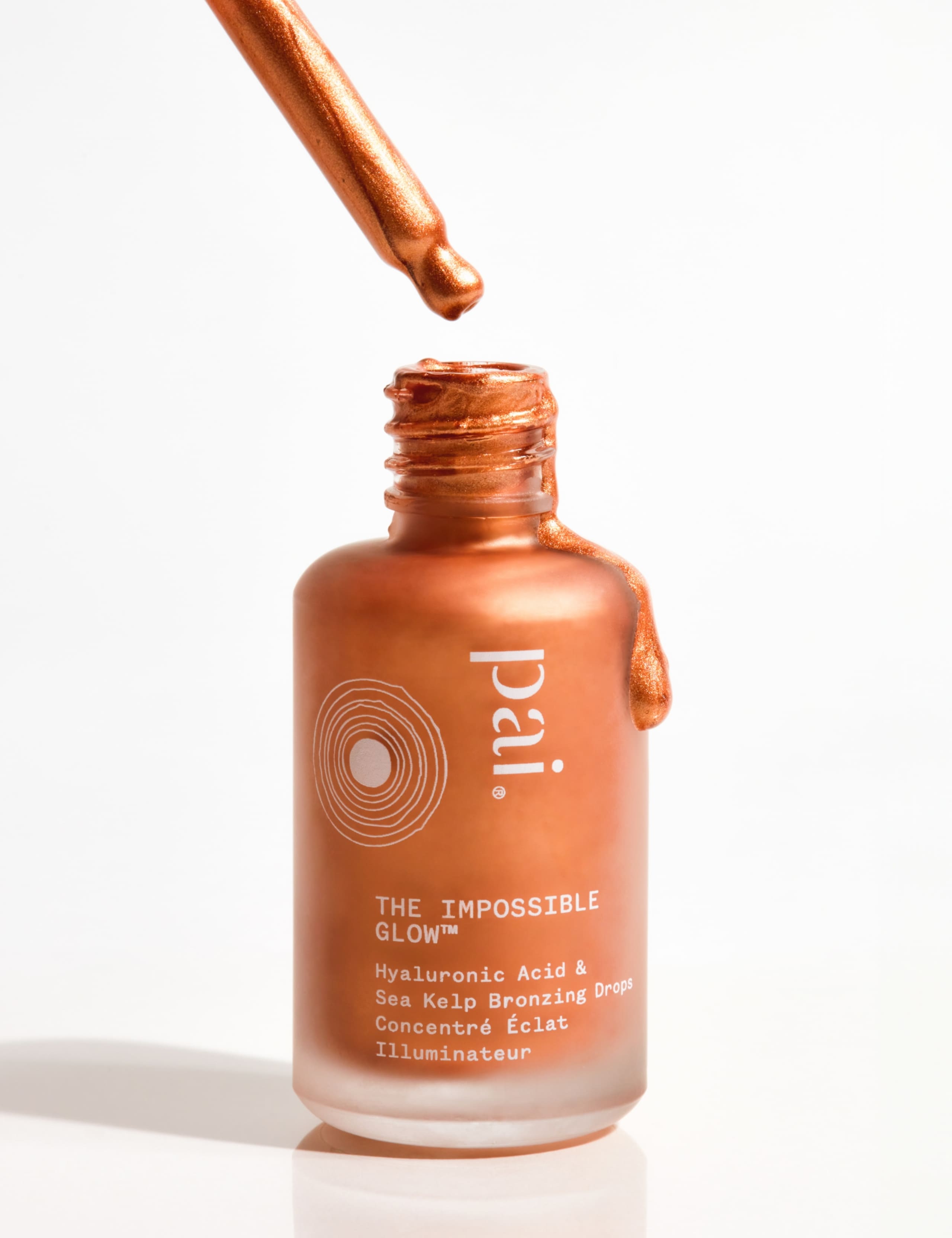 The Impossible Glow Bronzing Drops 30ml 3 of 7