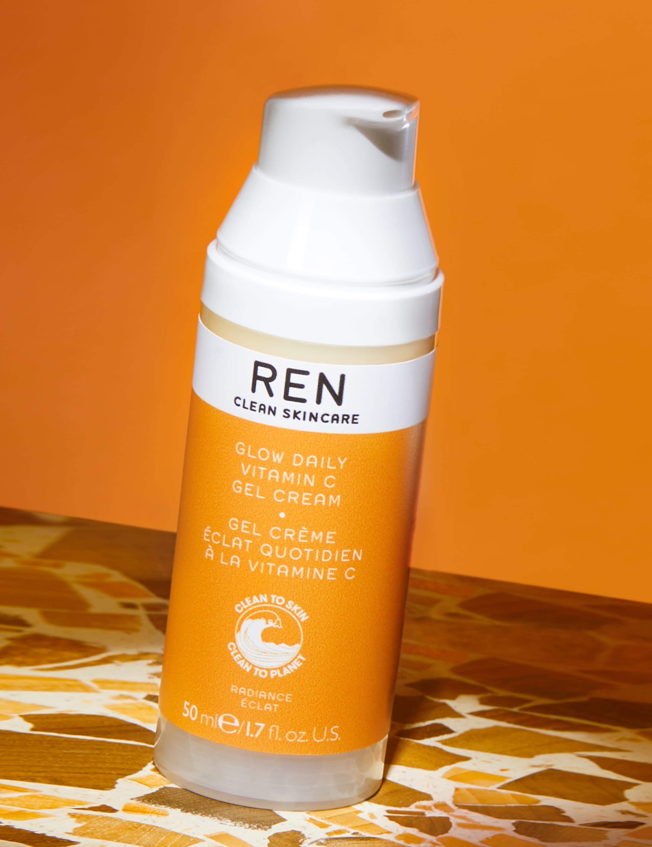 Glow Daily Vitamin C Gel Cream 50ml 9 of 12