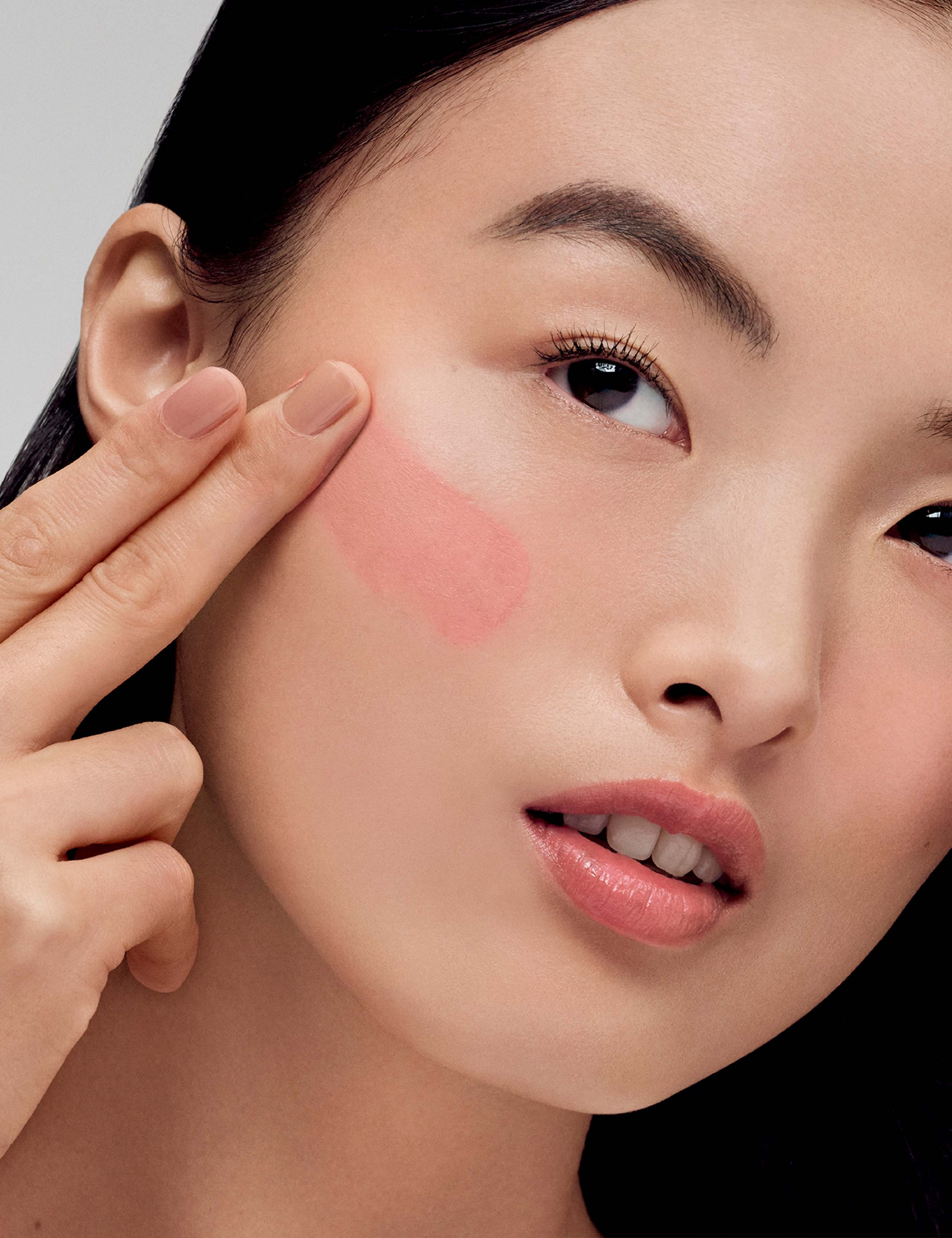 Rosy Reception Futurist Blush & Balm Gift Set 5 of 7