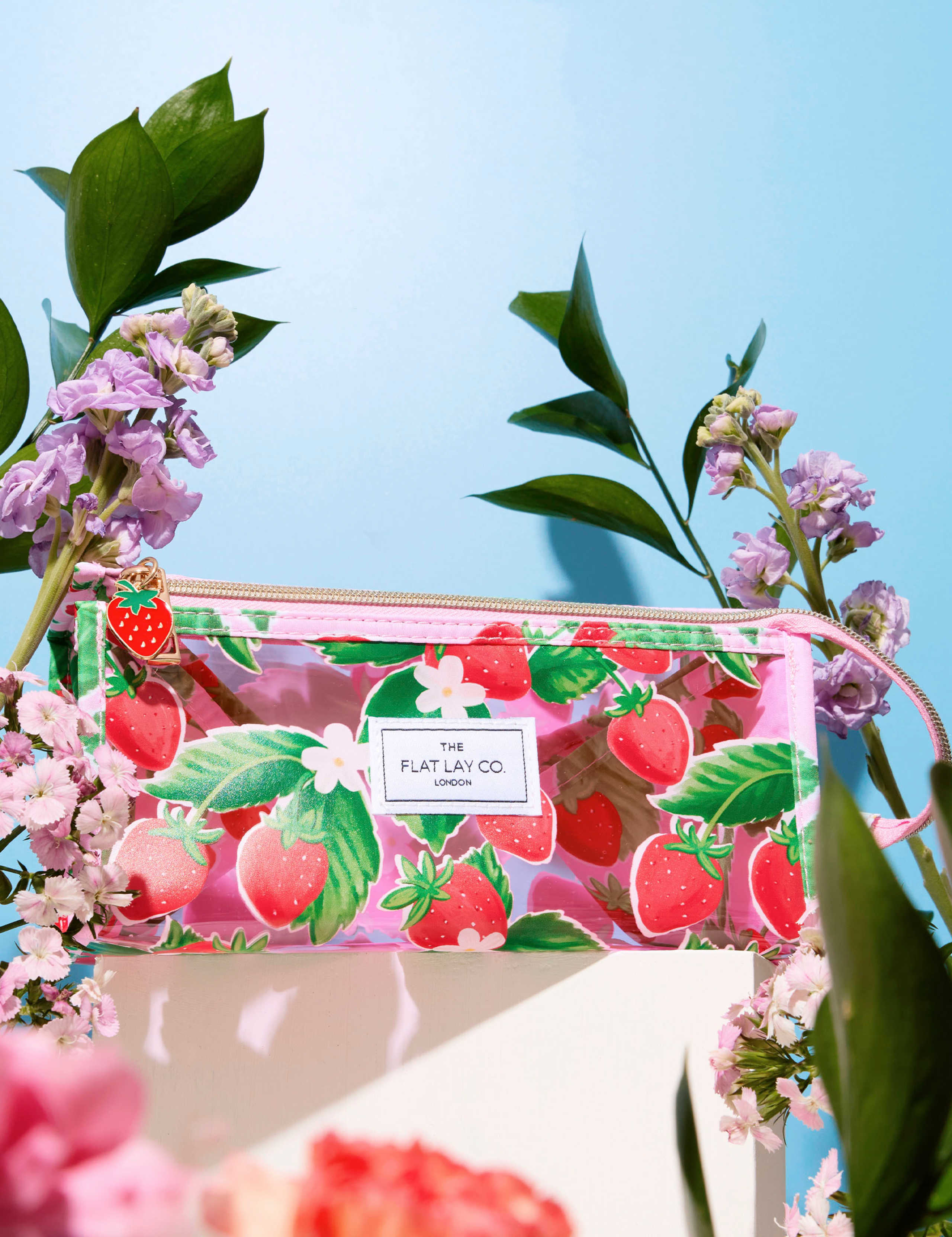 Jelly Flat Box Makeup Bag in Summer Strawberries 6 of 8