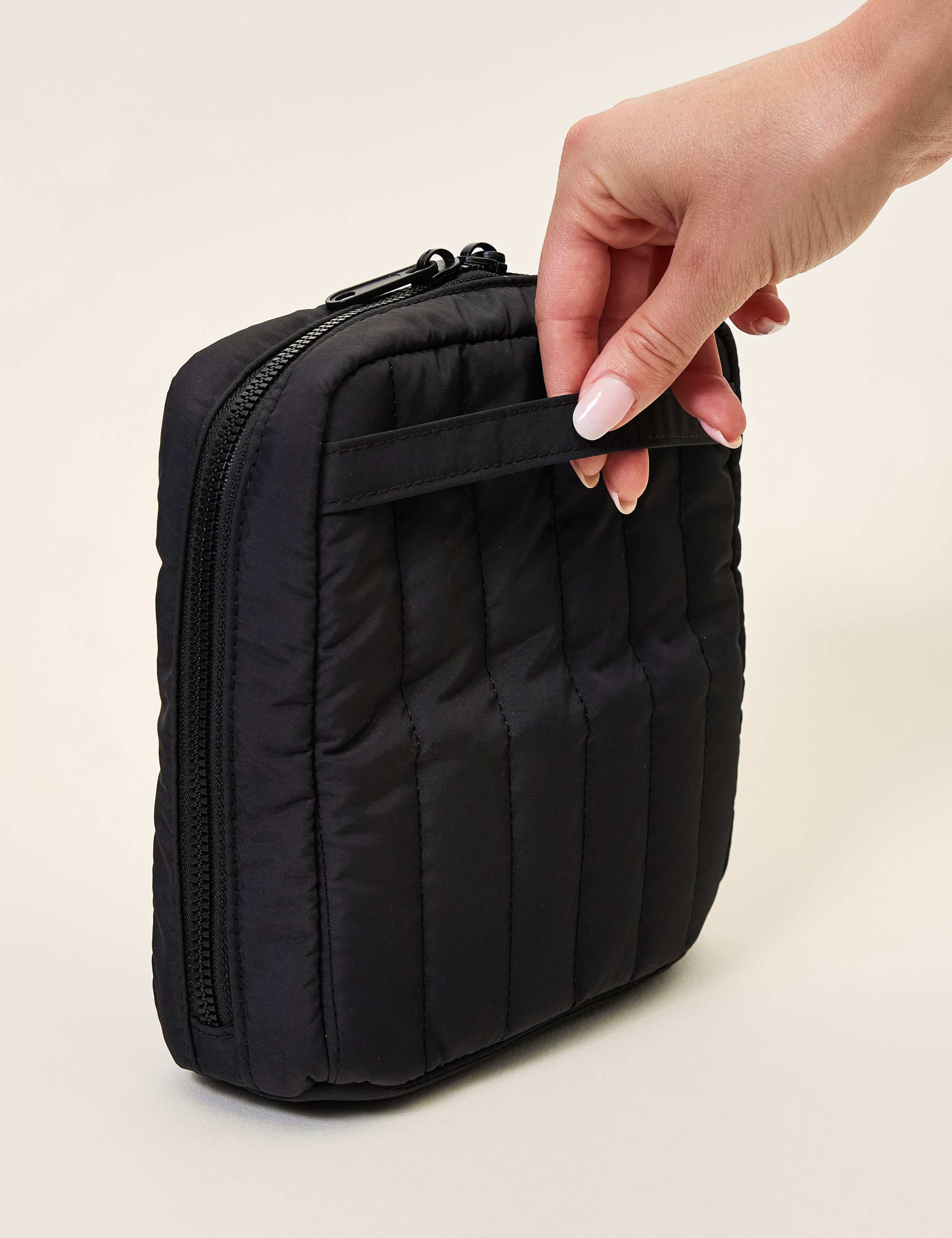 The Showcase Small Make Up Bag 10 of 10