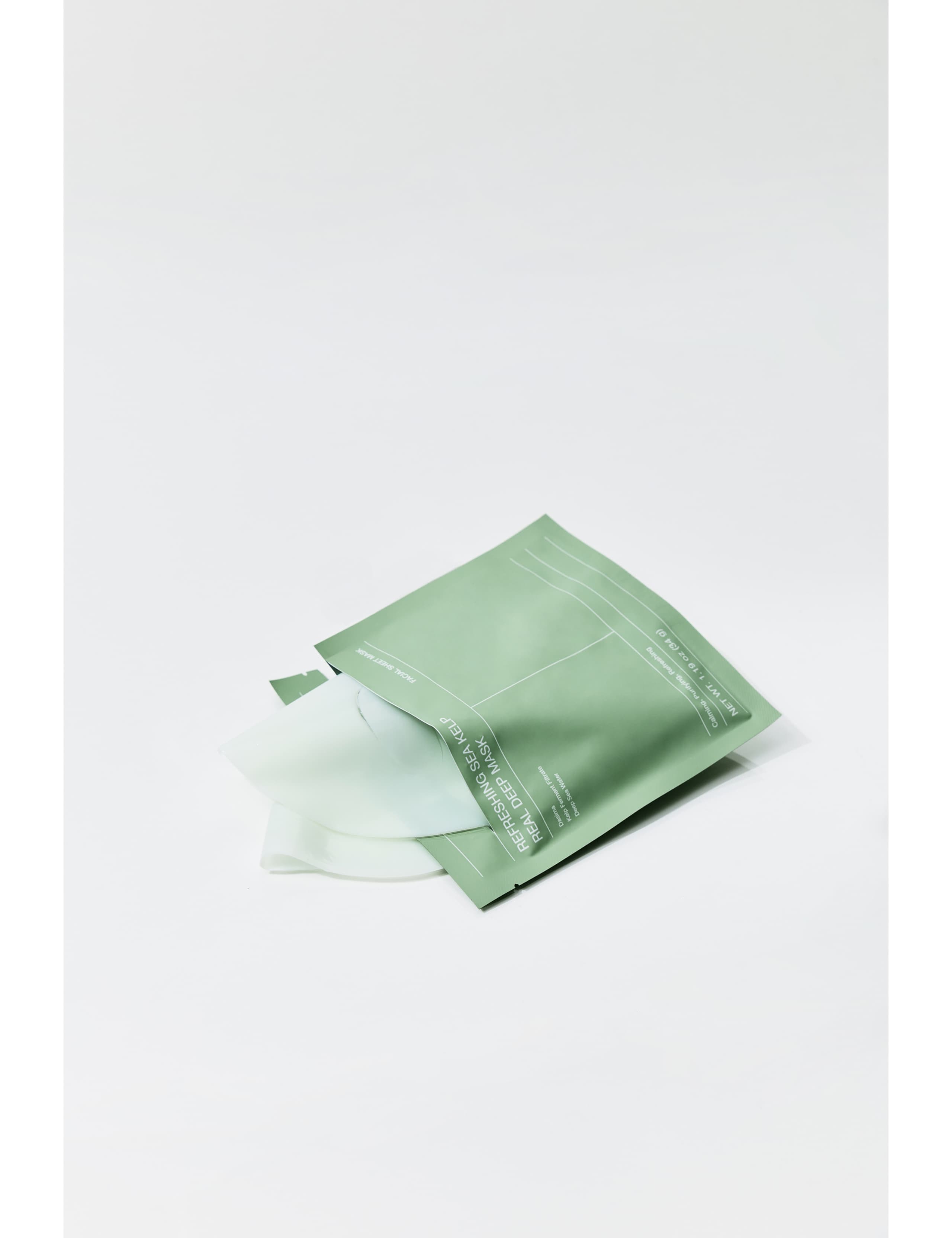 Refreshing Sea Kelp Real Deep Mask 3 of 4