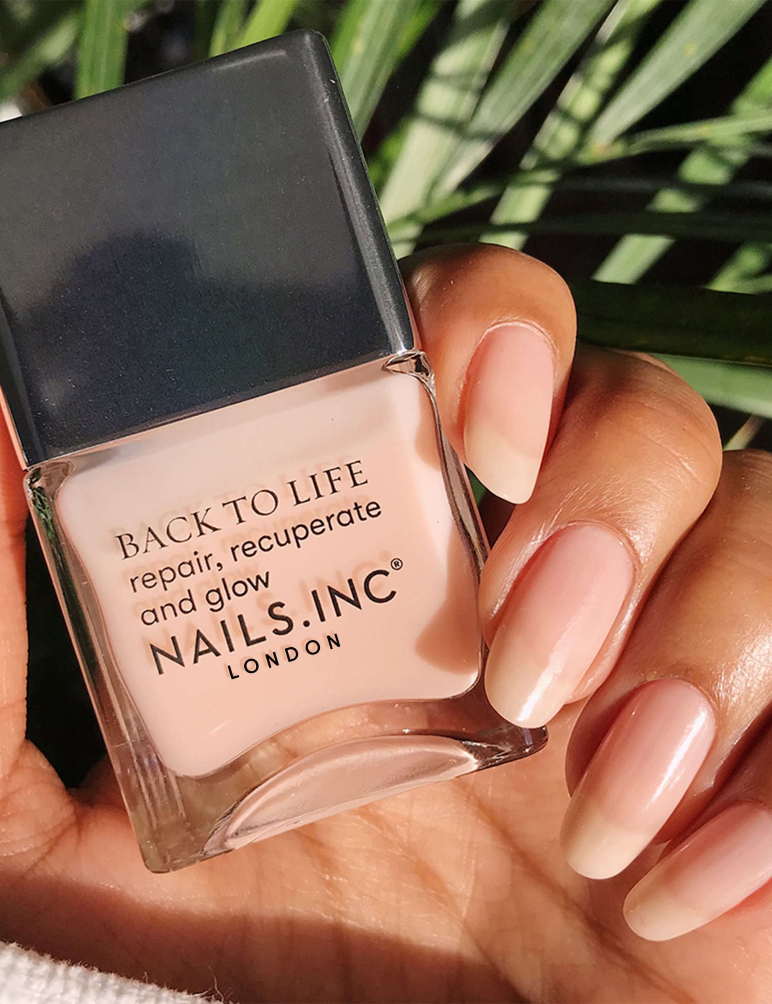 Back To Life Strengthening Nail Treatment 14ml 3 of 3
