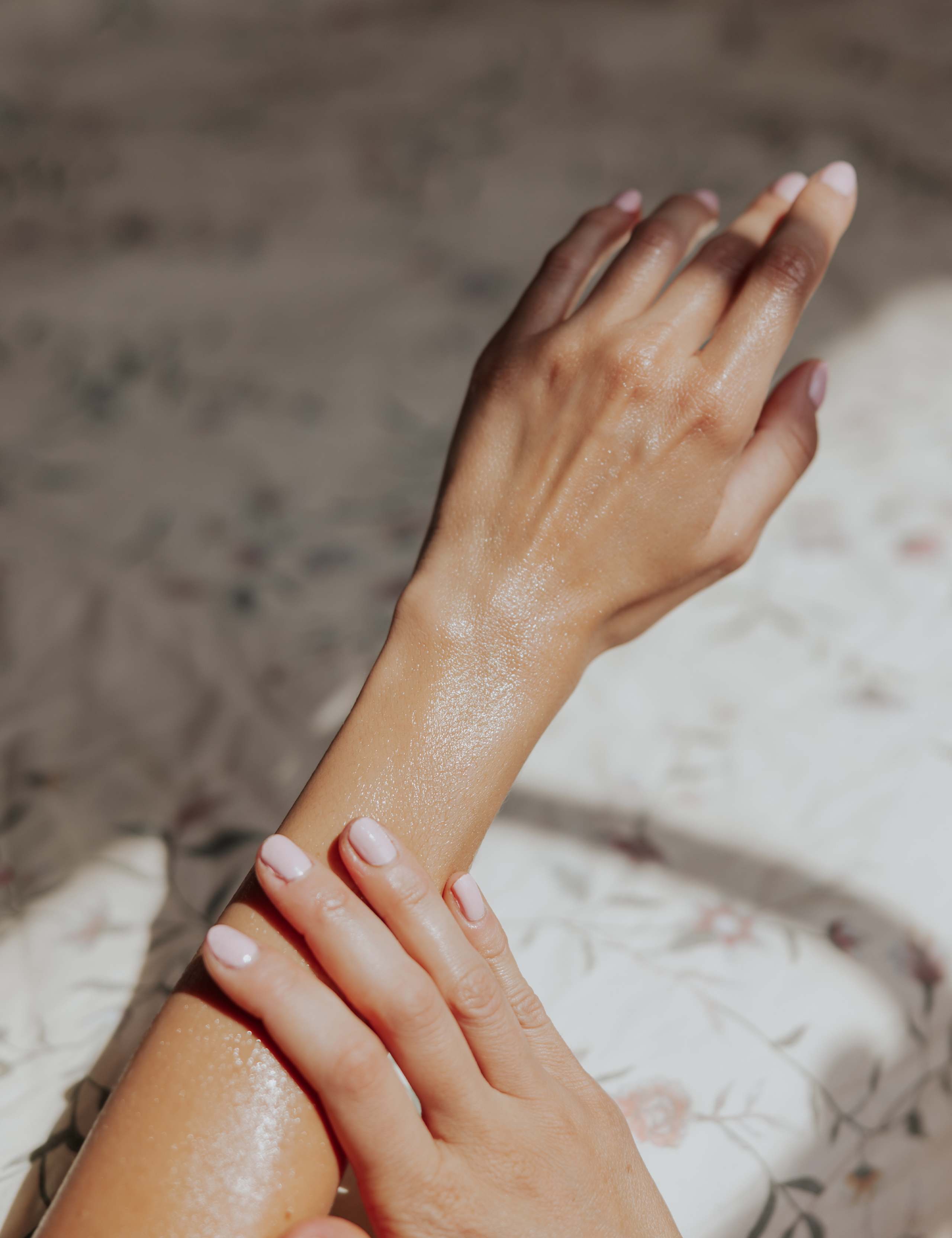 Stellar Glow Nourishing Body Oil 100ml 6 of 7