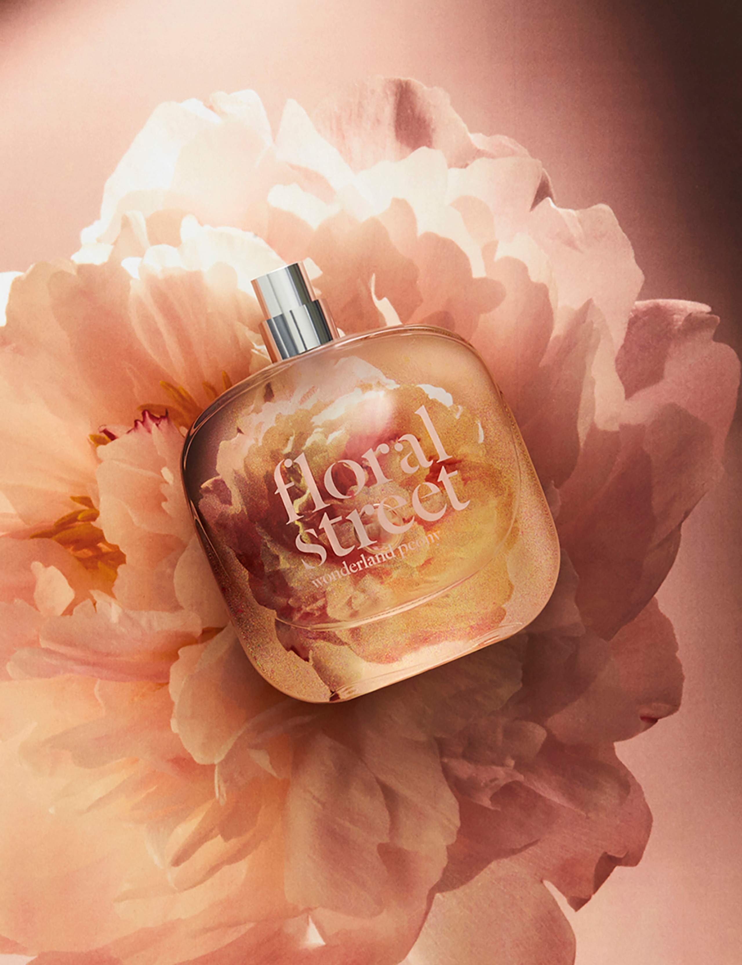 Wonderland Peony Eau de Parfum 50ml 5 of 7