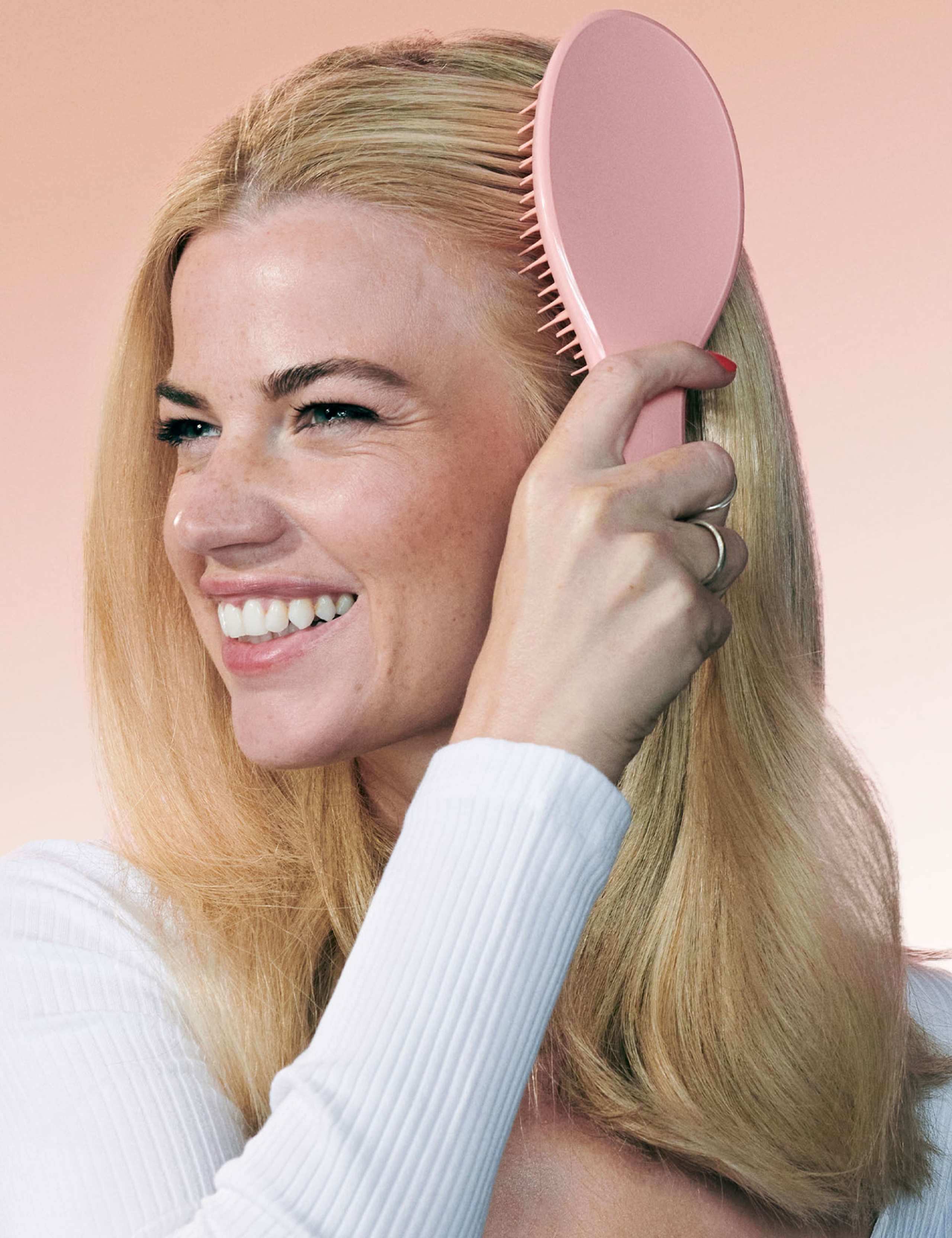 The Ultimate Styler Millennial Pink 5 of 7