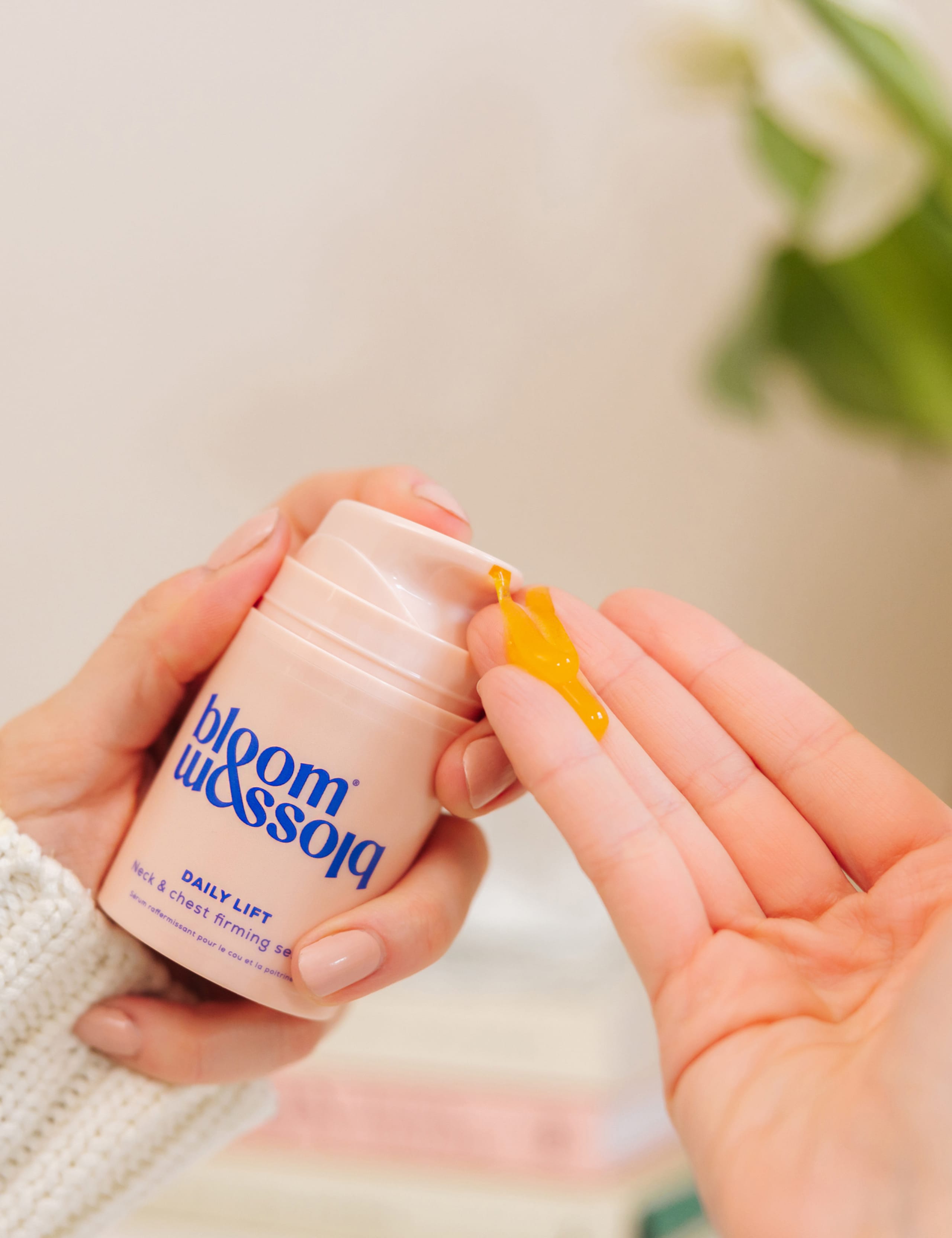 DAILY LIFT Neck & Chest Firming Serum 50ml 5 of 9