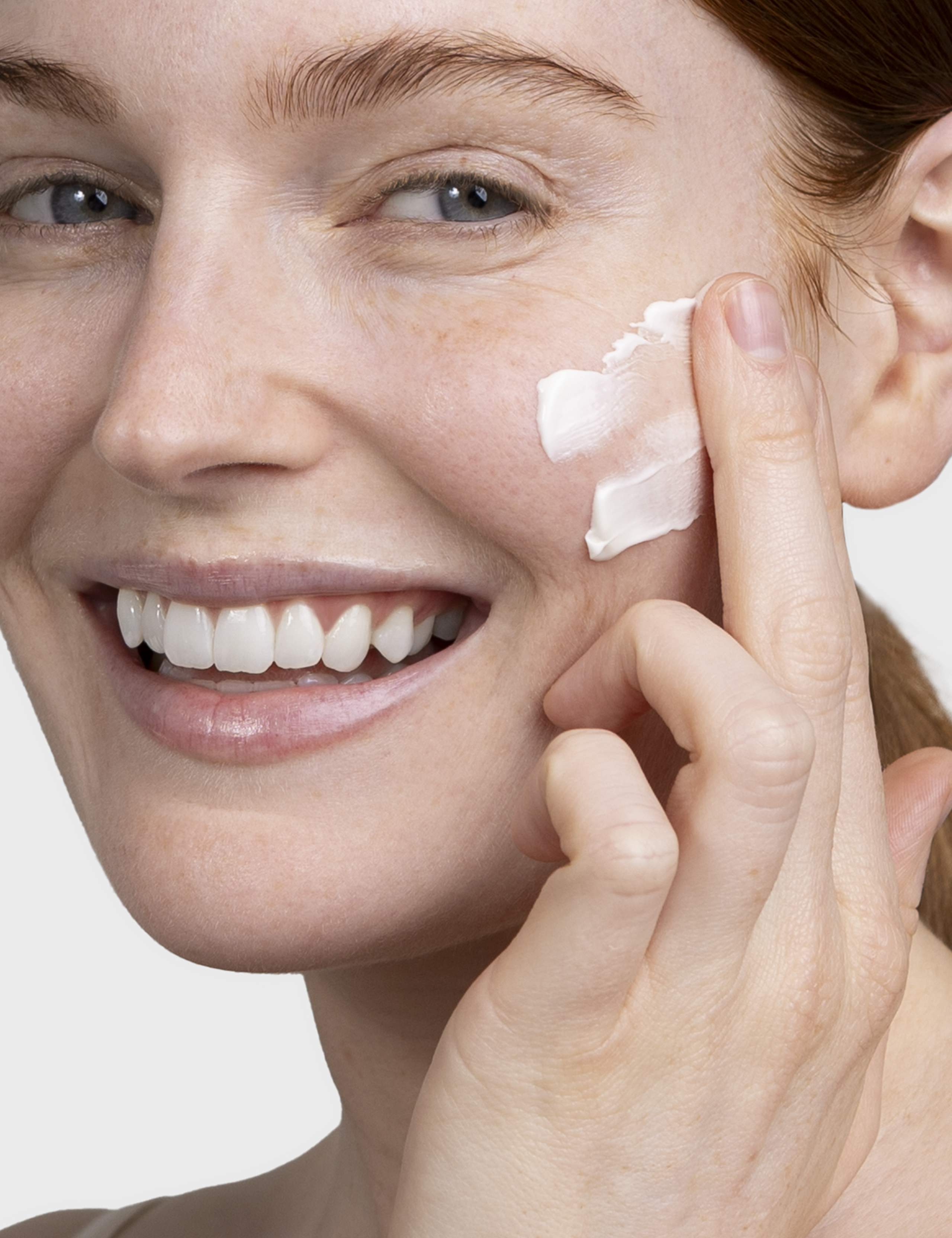 Ultra Calming Rescue Cream 60ml 2 of 3