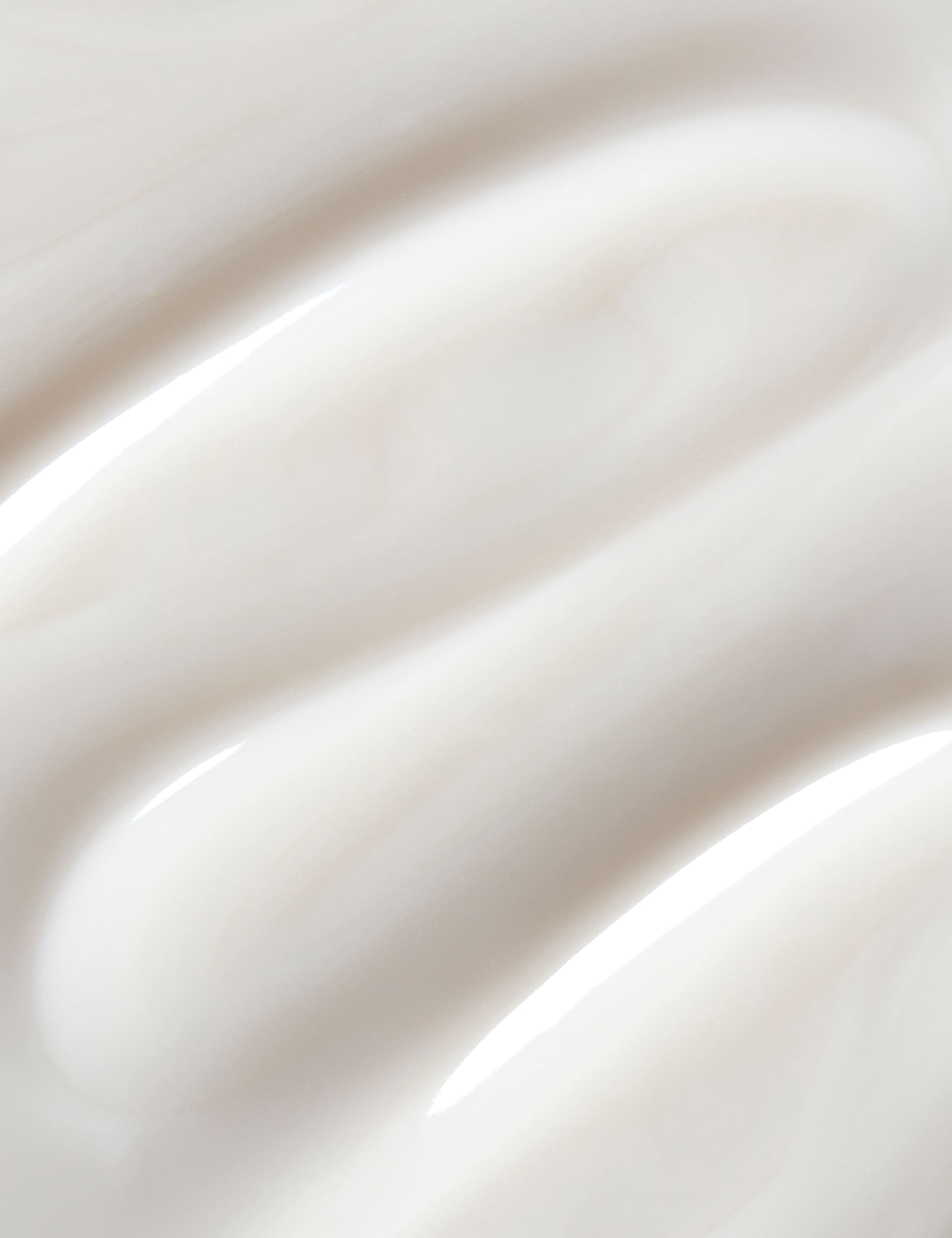 Tri-Active™ Regenerating Bio-Retinol Sleeping Serum 2 of 3