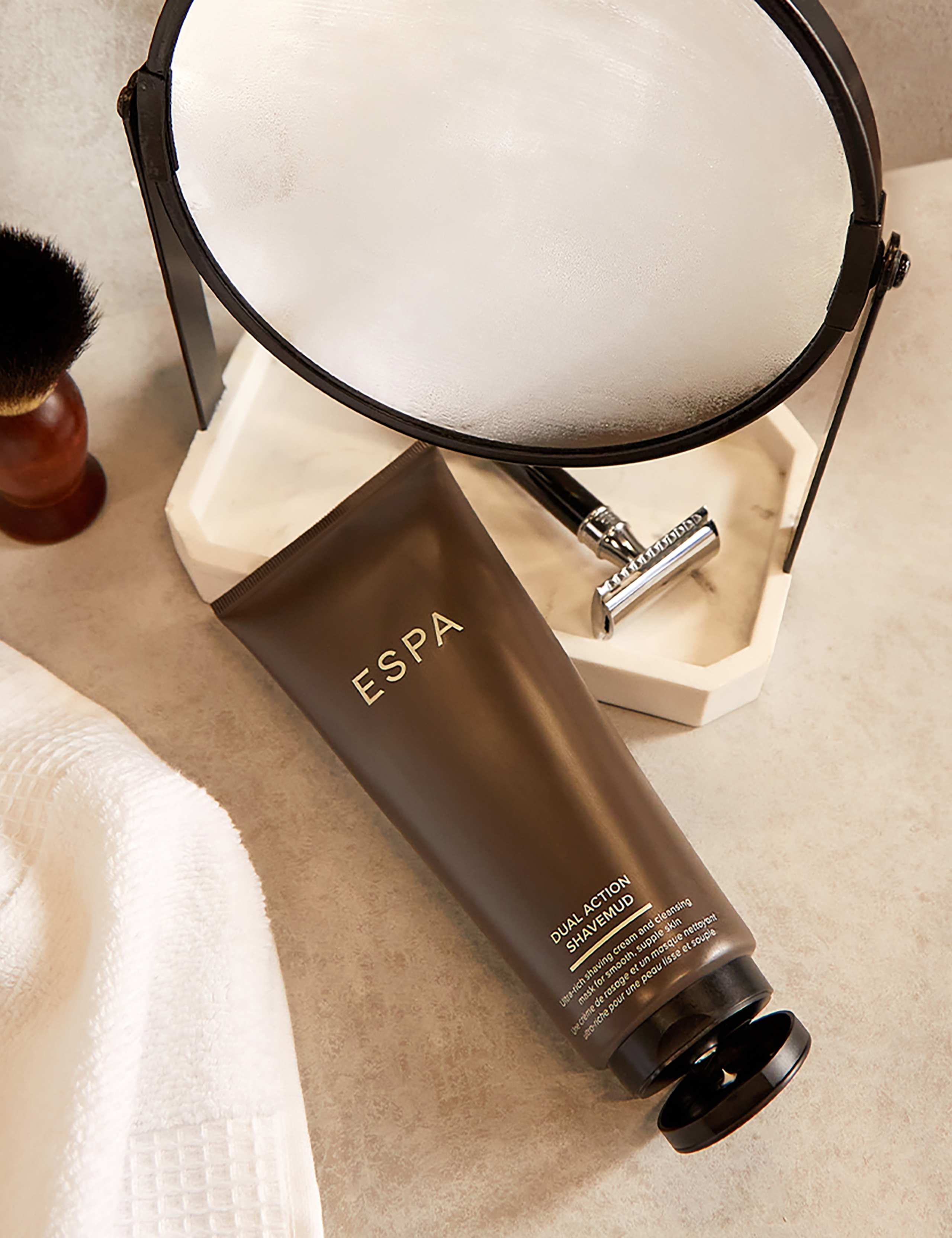 Dual-Action Shavemud 4 of 4