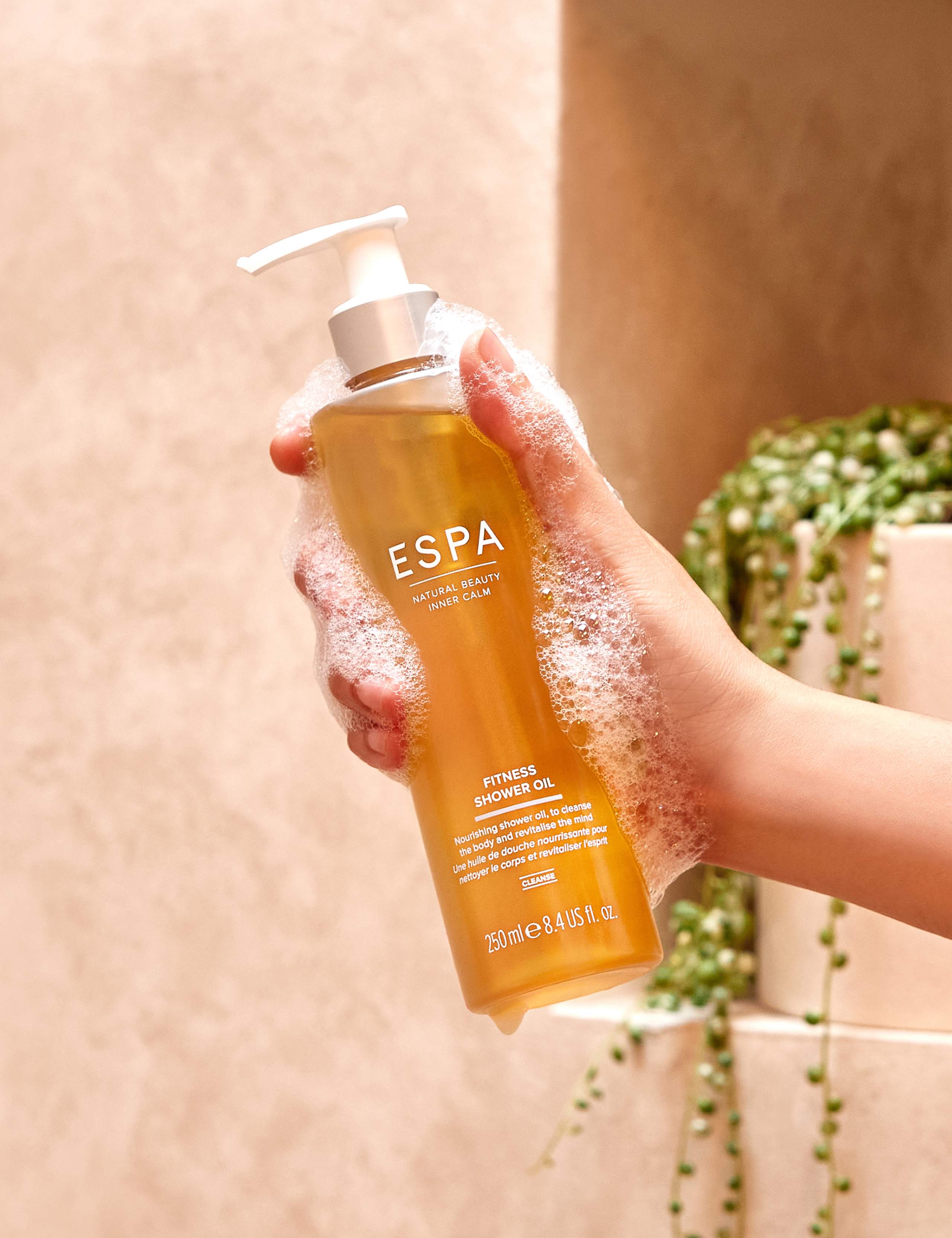 Fitness Shower Oil 250ml 3 of 3