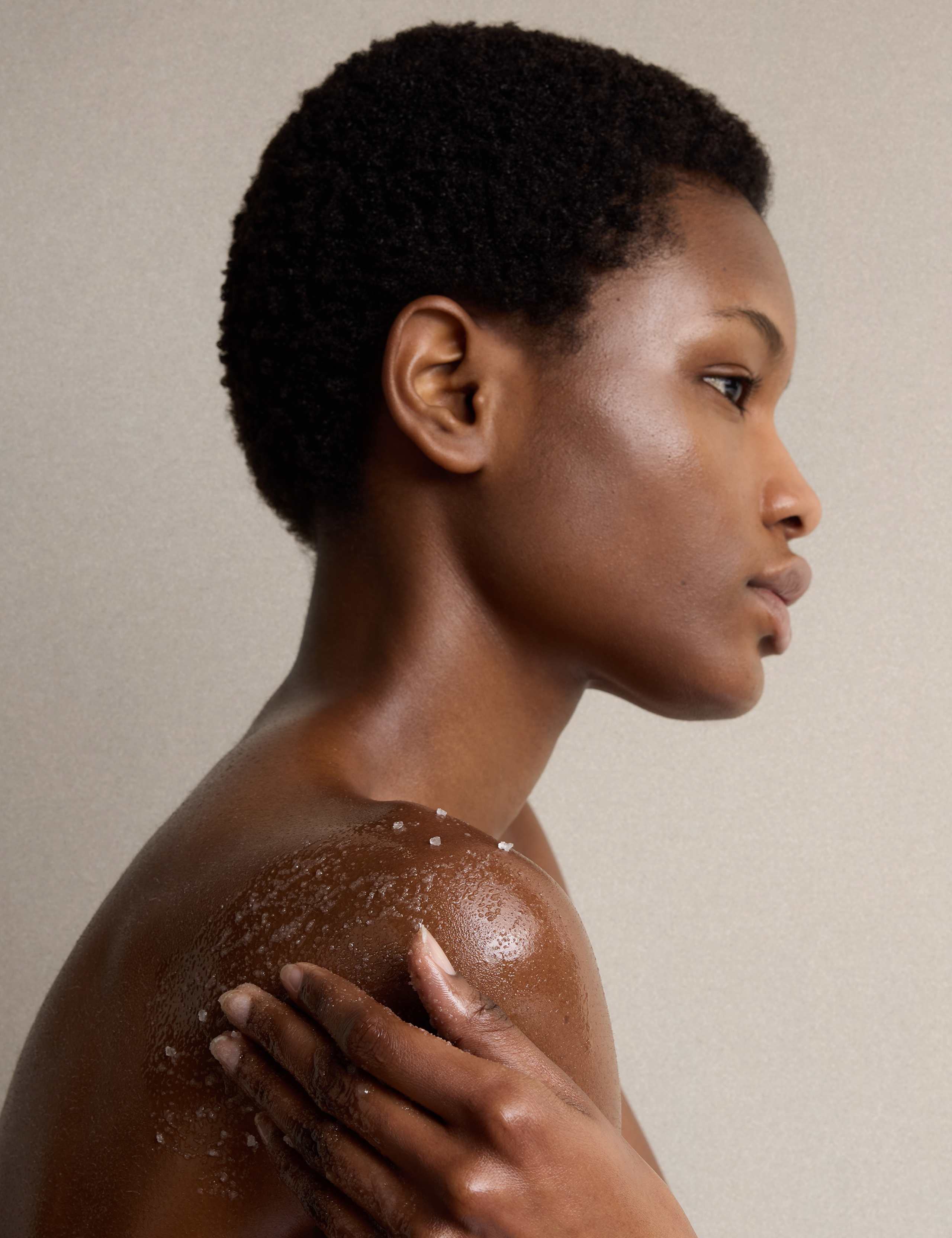 Detoxifying Salt Scrub 500g 5 of 6