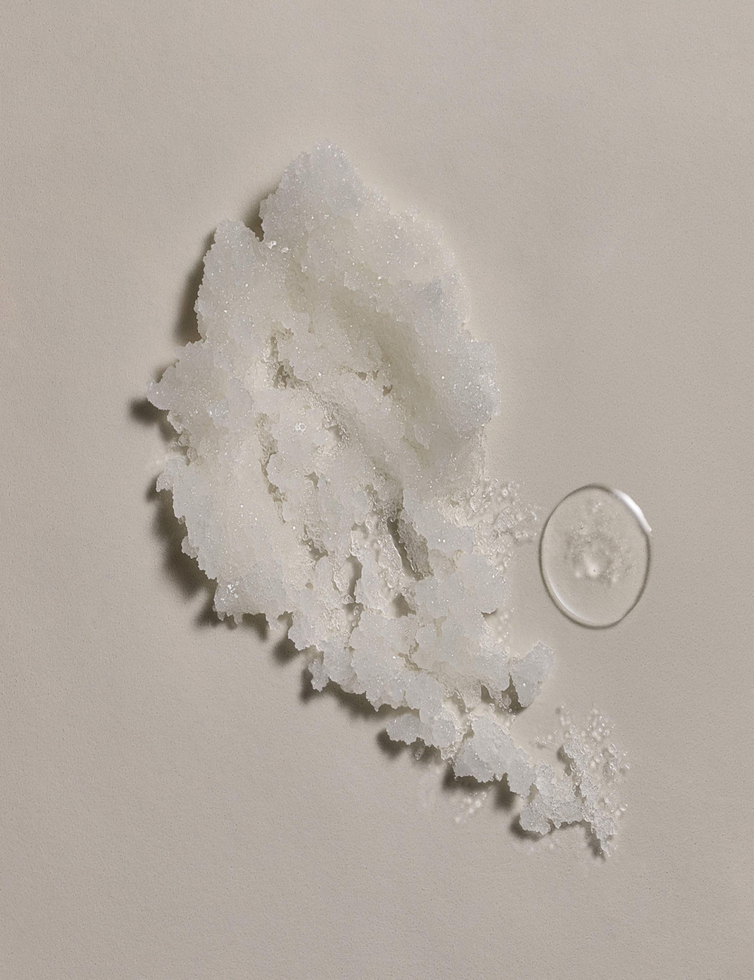 Detoxifying Salt Scrub 500g 6 of 6