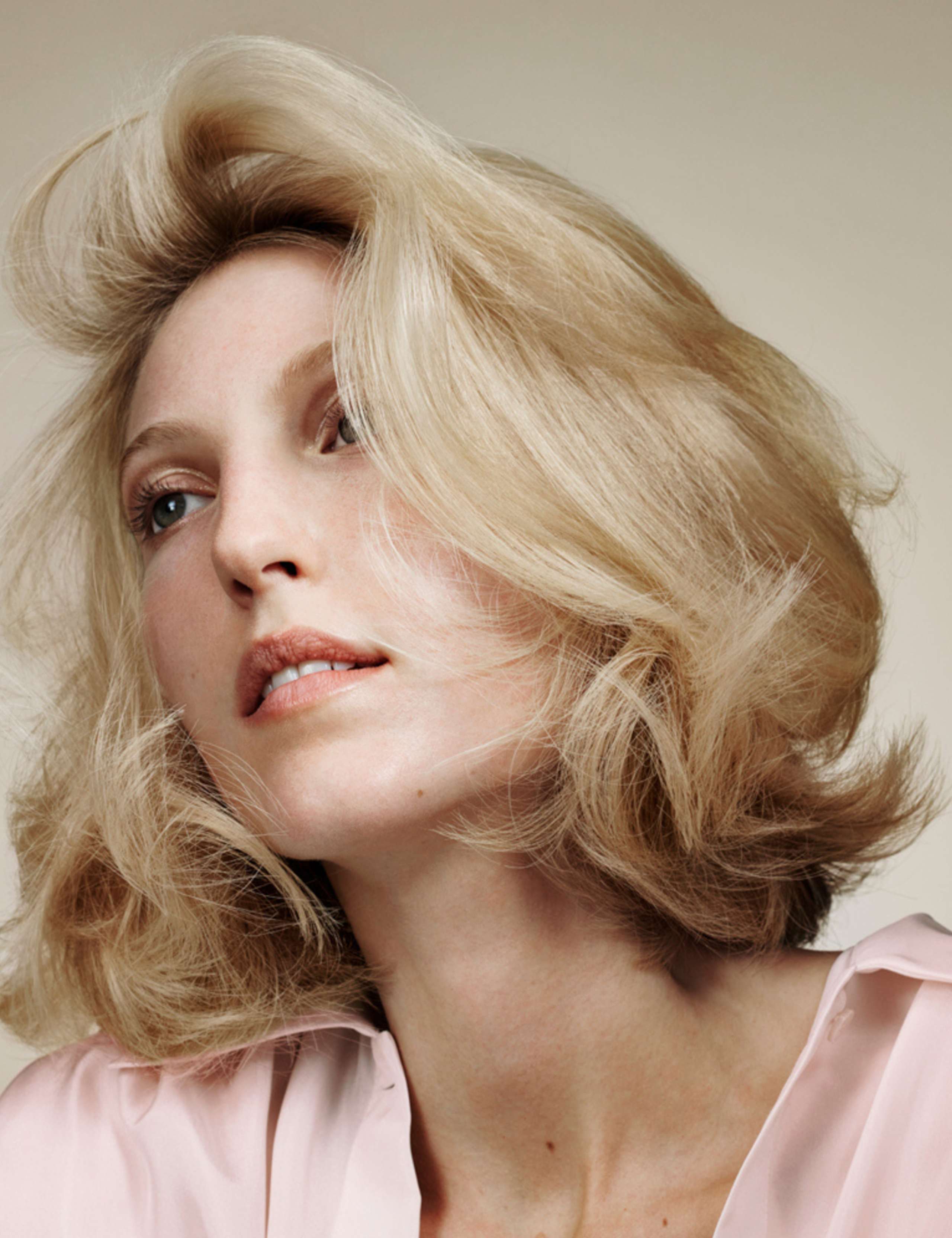 Cool Girl Volume Cleansing Shampoo Litre 1000ml 2 of 8