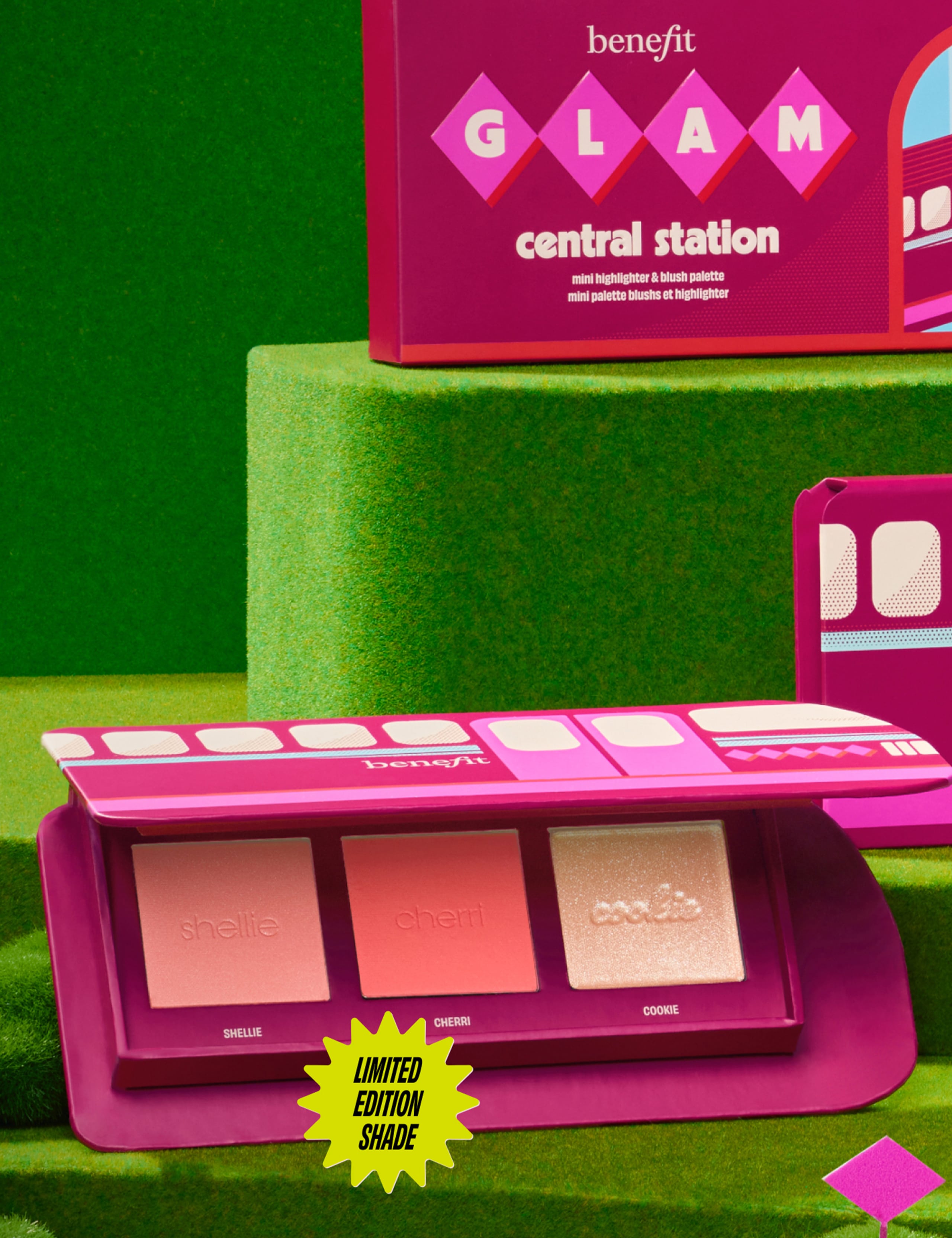 Glam Central Station, Limited Edition Blush & Highlighter Gift Palette 6 of 6