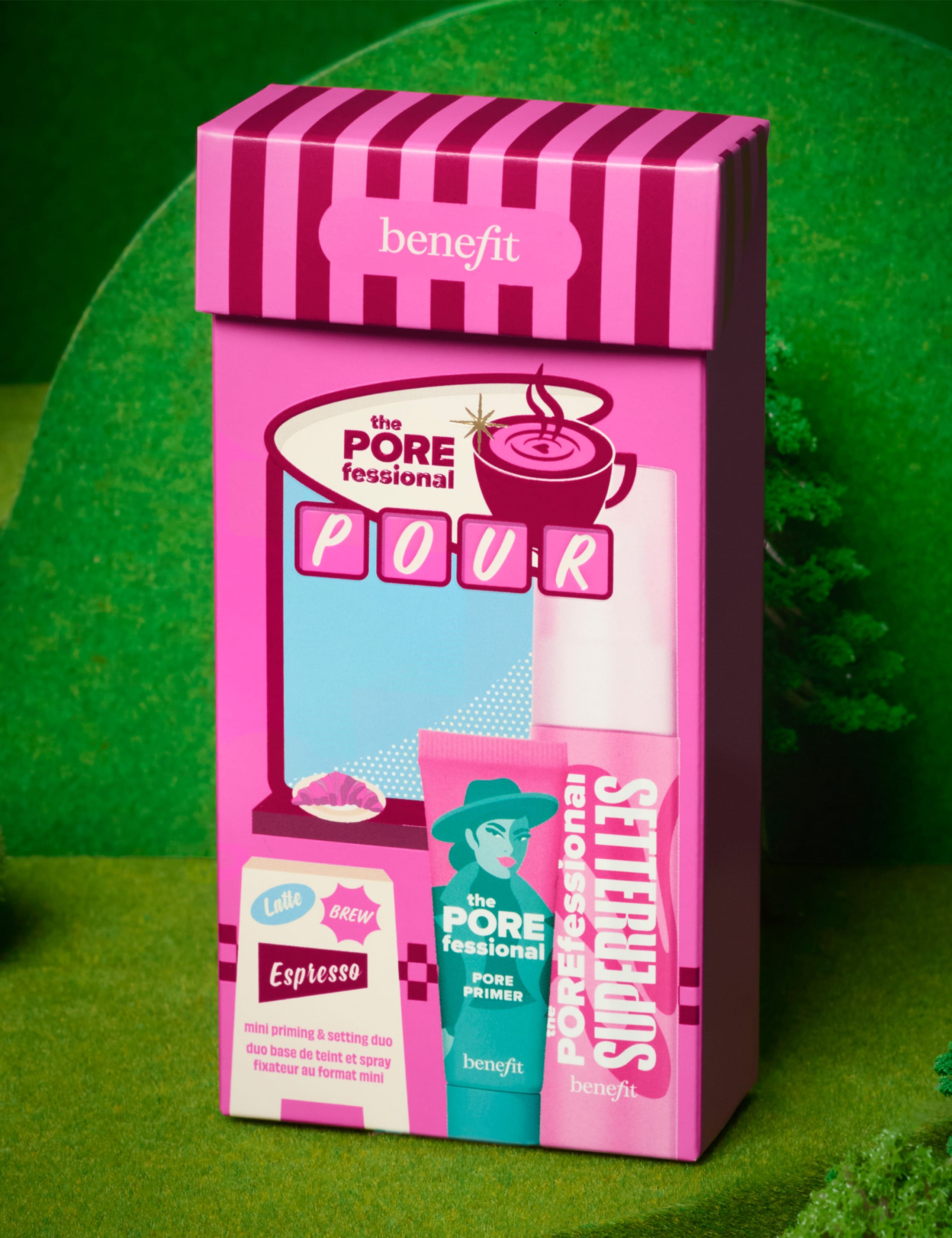 The Porefessional Pour, Mini Primer & Setting Spray Duo Stocking Filler 10 of 10