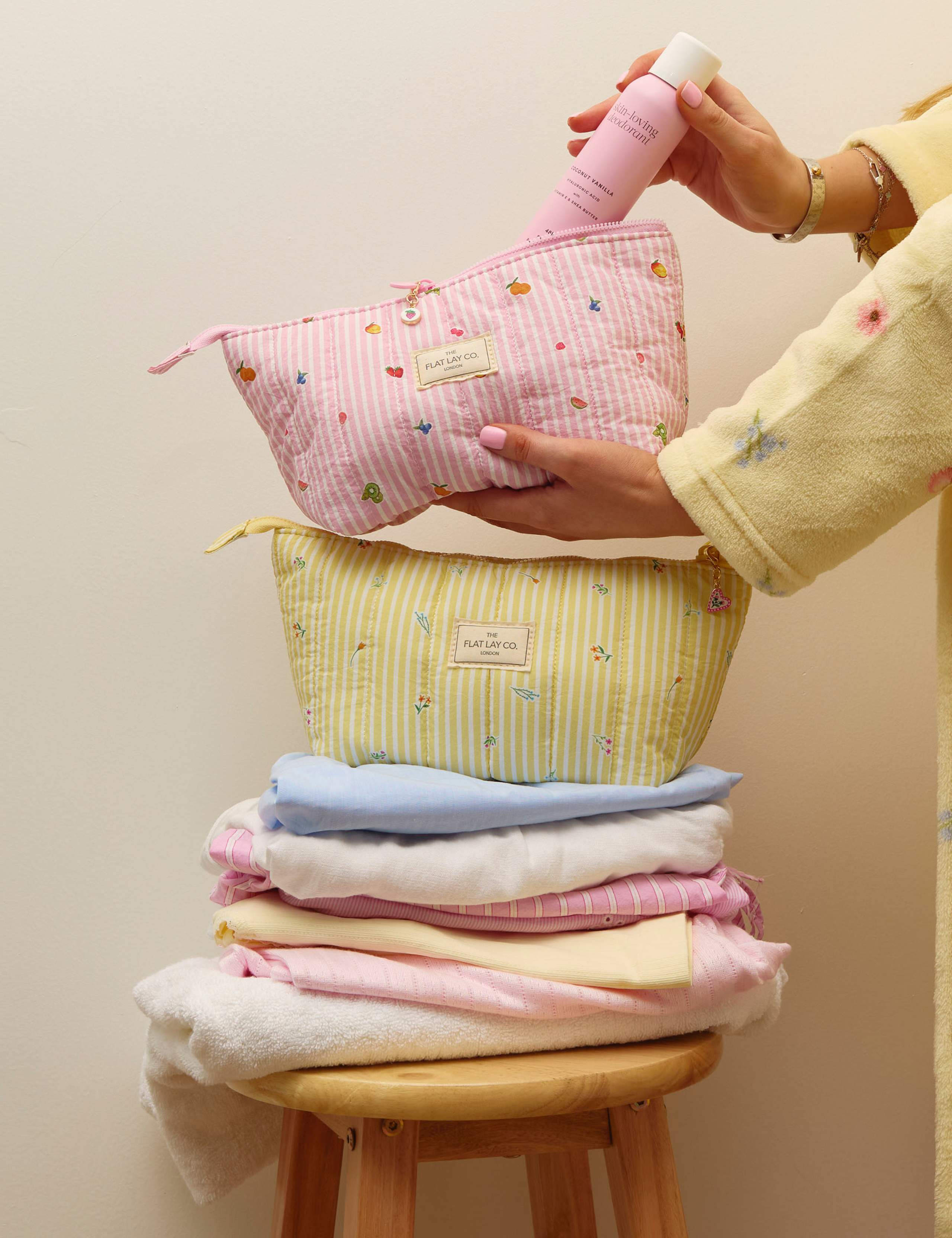 Padded Essential Makeup Pouch 9 of 9