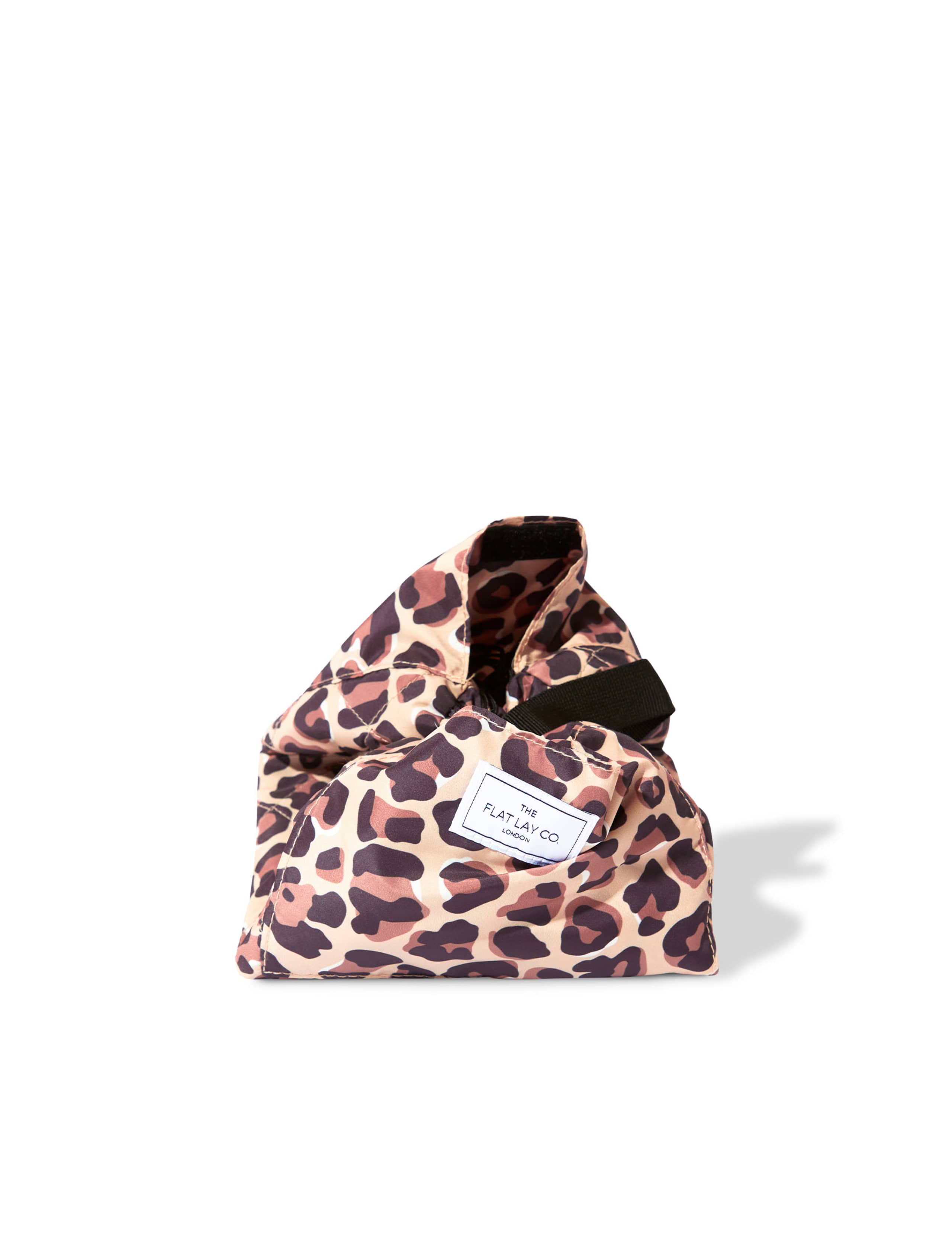Drawstring Flat Lay Makeup Bag 3 of 7