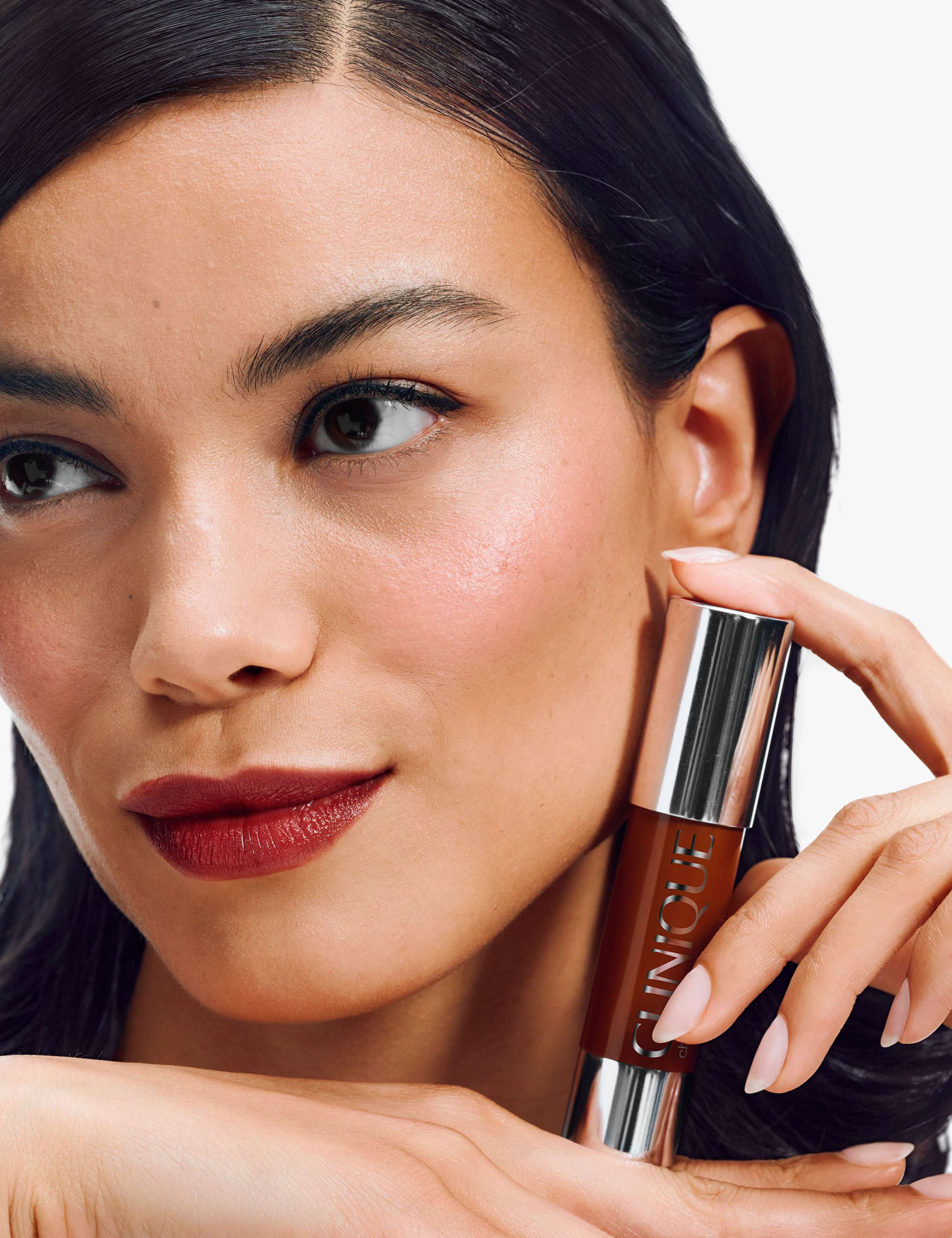 Chubby Stick™ Sculpting Contour 2 of 3