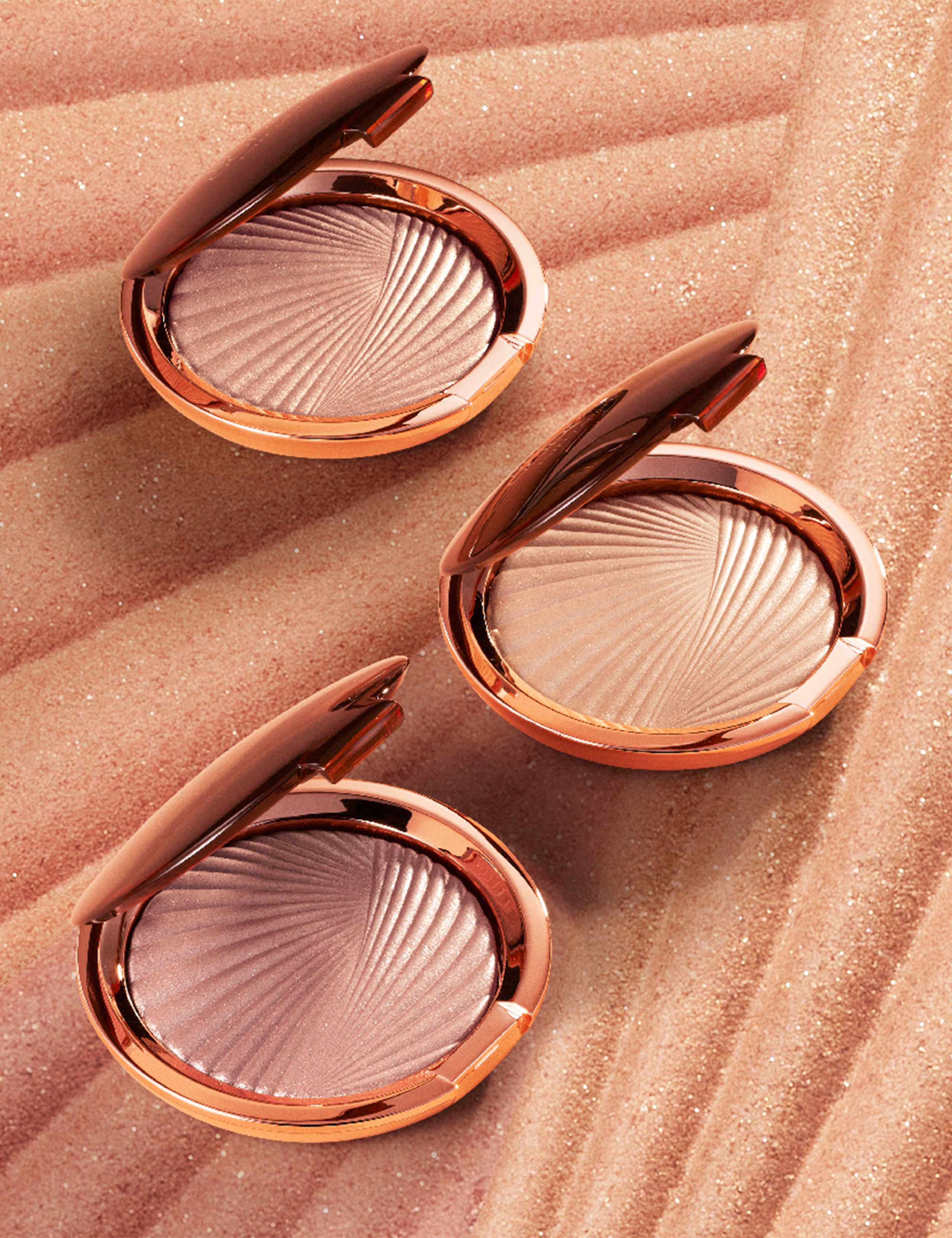 Bronze Goddess Highlighting Powder Gelée 9g 4 of 4