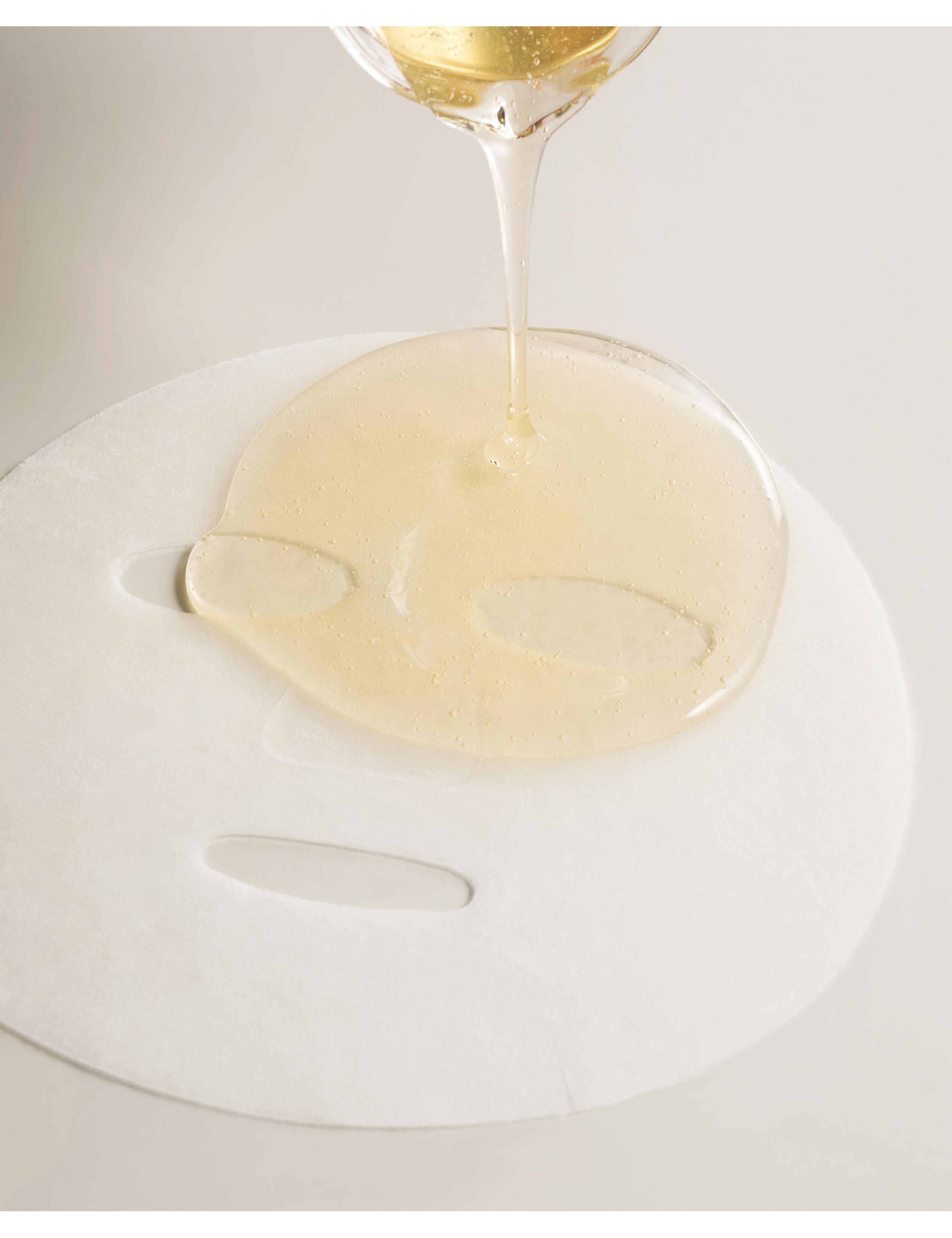 Mad. Centella Watergel Sheet Ampoule Mask 3 of 7