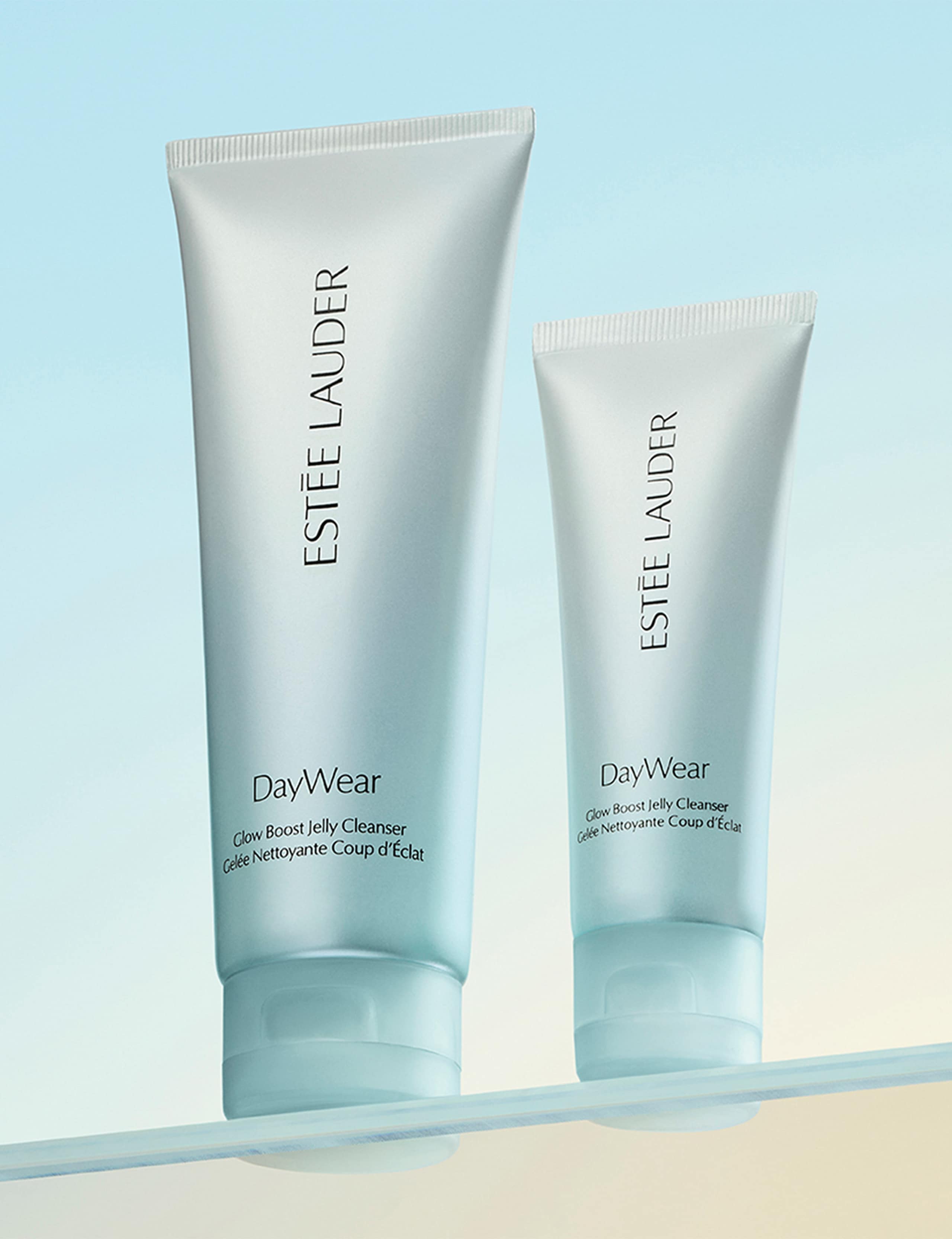 DayWear Glow Boost Gel Cleanser Travel Size 50ml 8 of 9