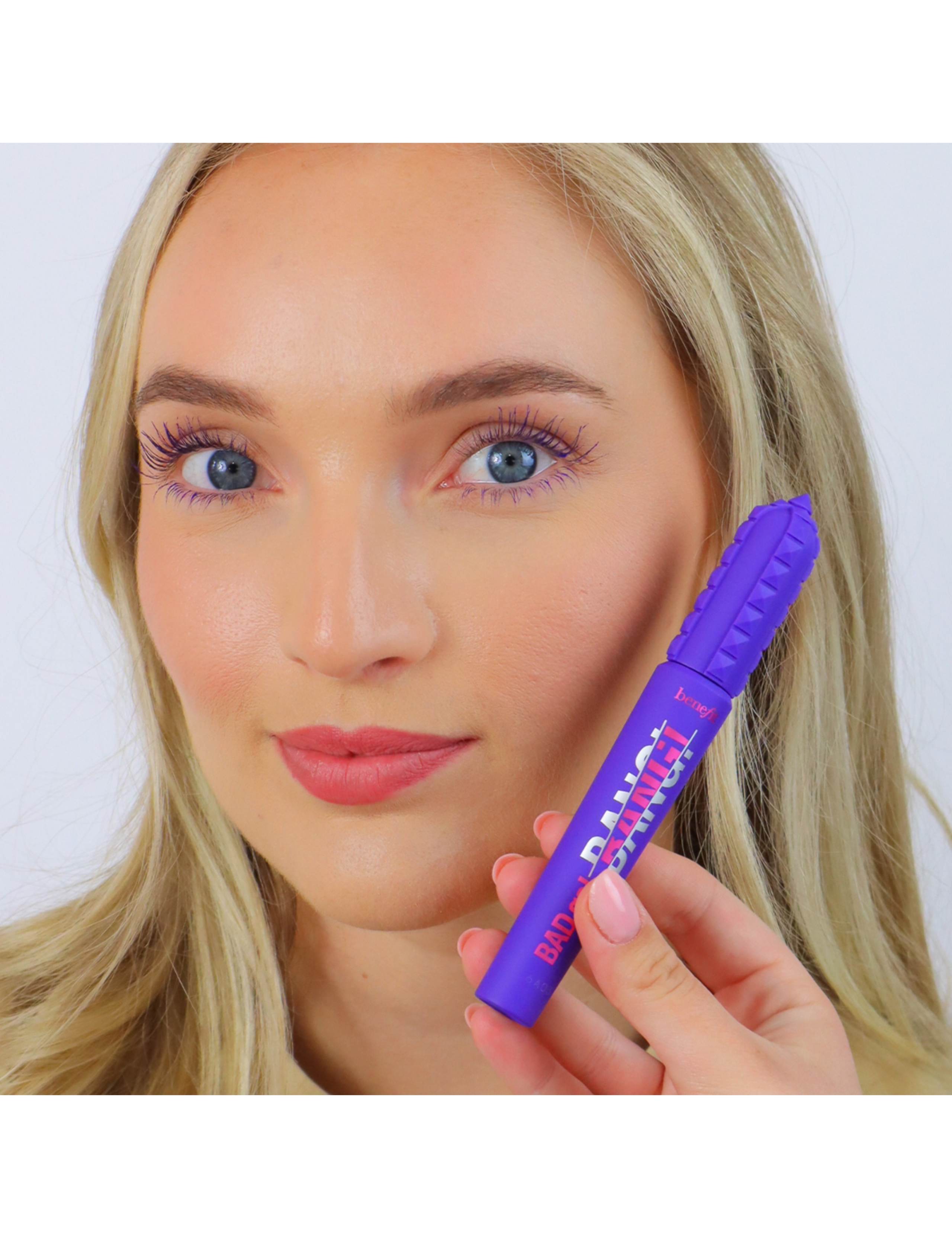 Badgal Bang Electric Purple Volumising Mascara 8.5g 7 of 7