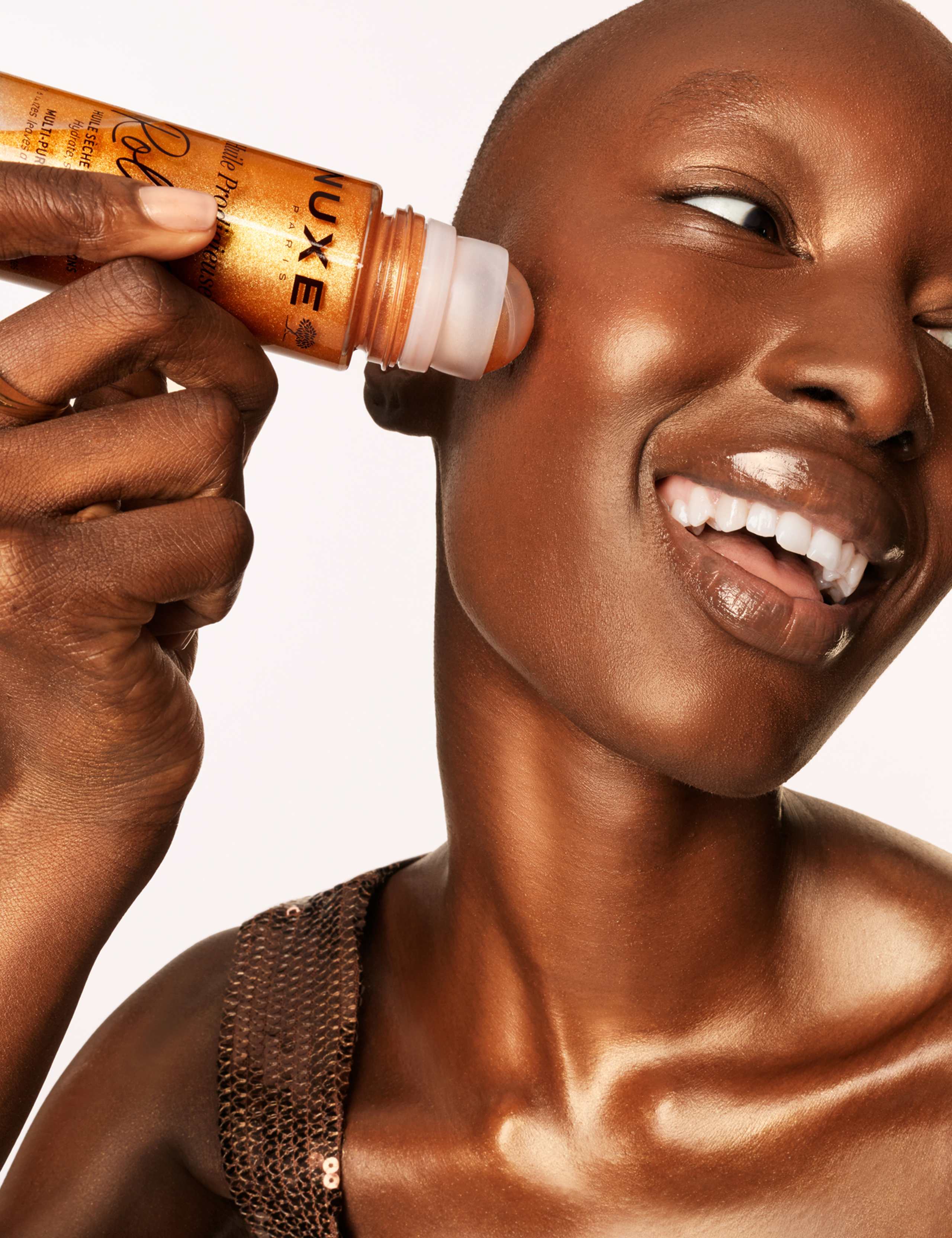 NUXE Huile Prodigieuse® Gold Shimer Roll-On 60ml 6 of 7