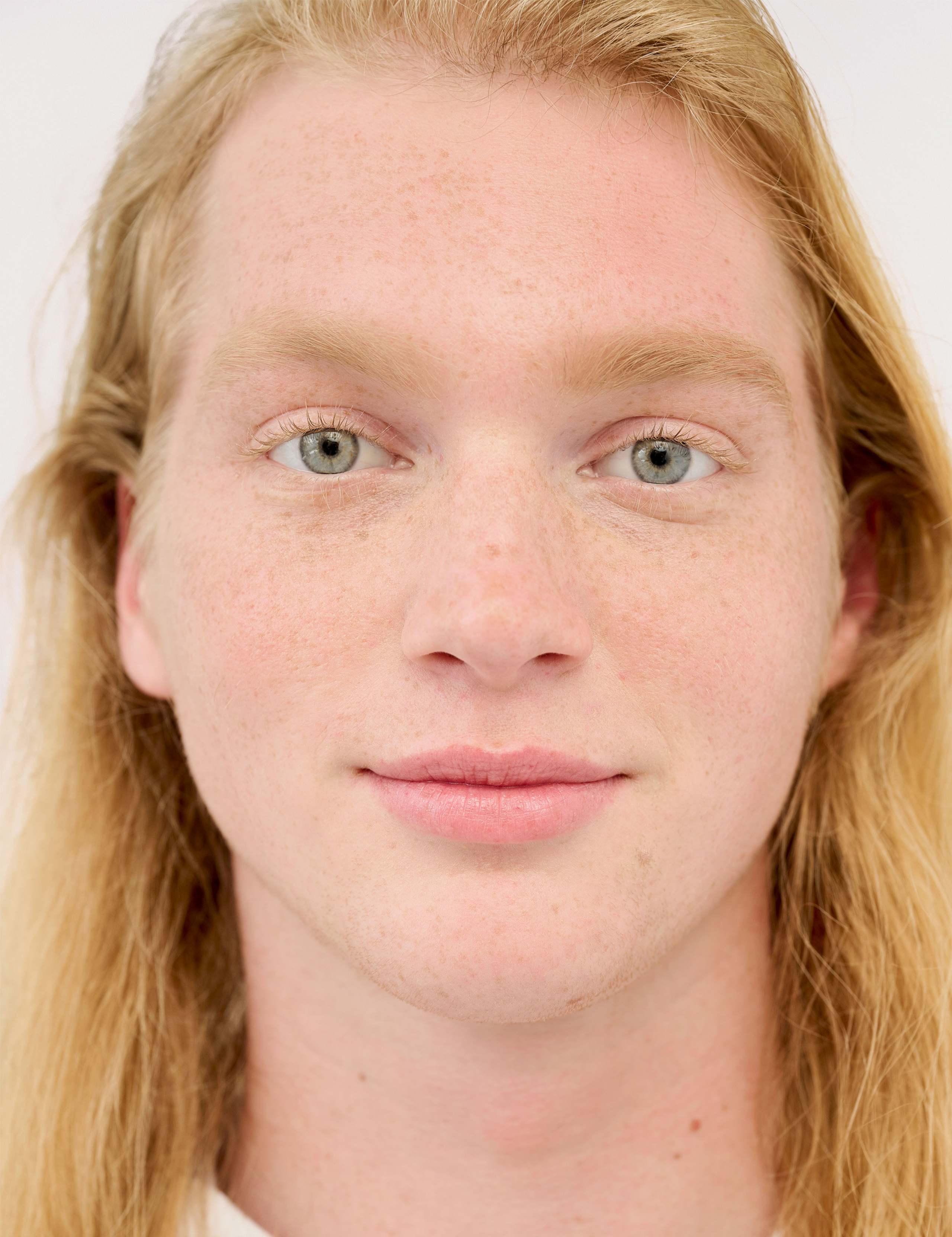 Precisely My Brow Wax 5g 2 of 8