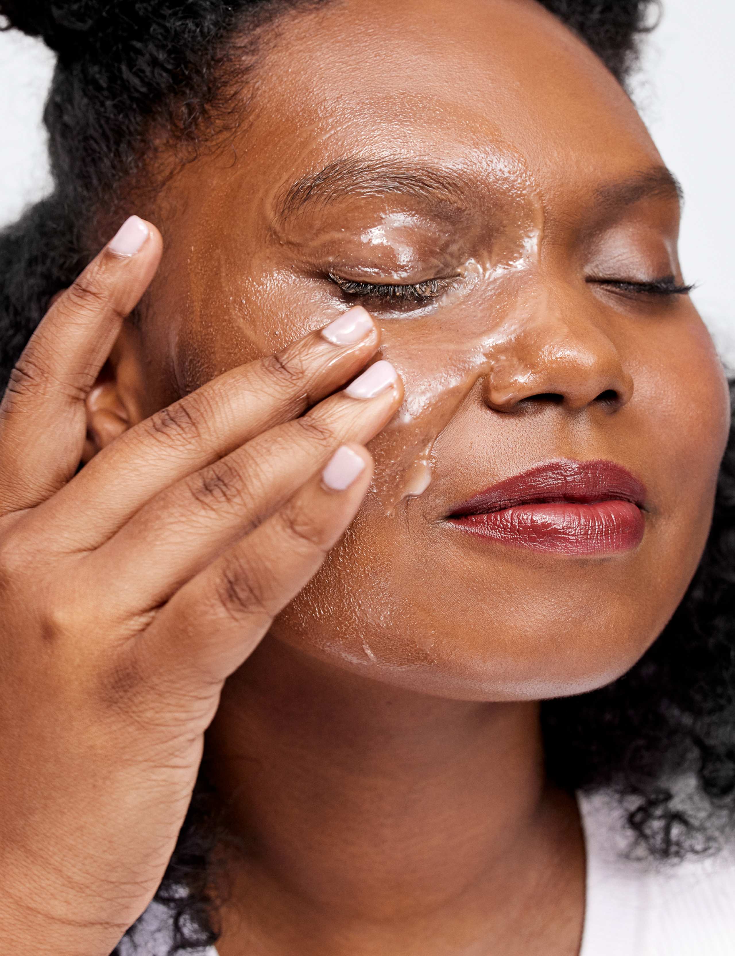 Take The Day Off™ Cleansing Balm 125ml 3 of 8