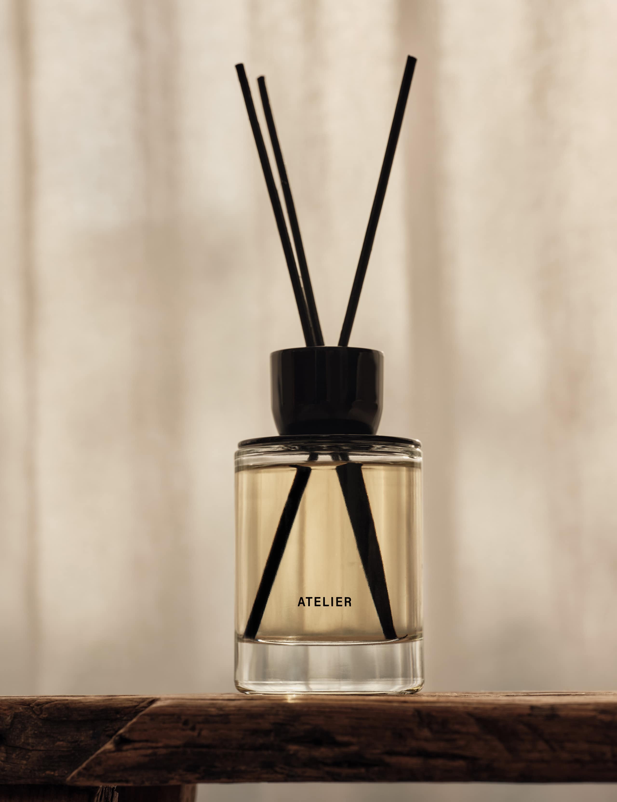 Rebel Rose 200ml Diffuser 1 of 7