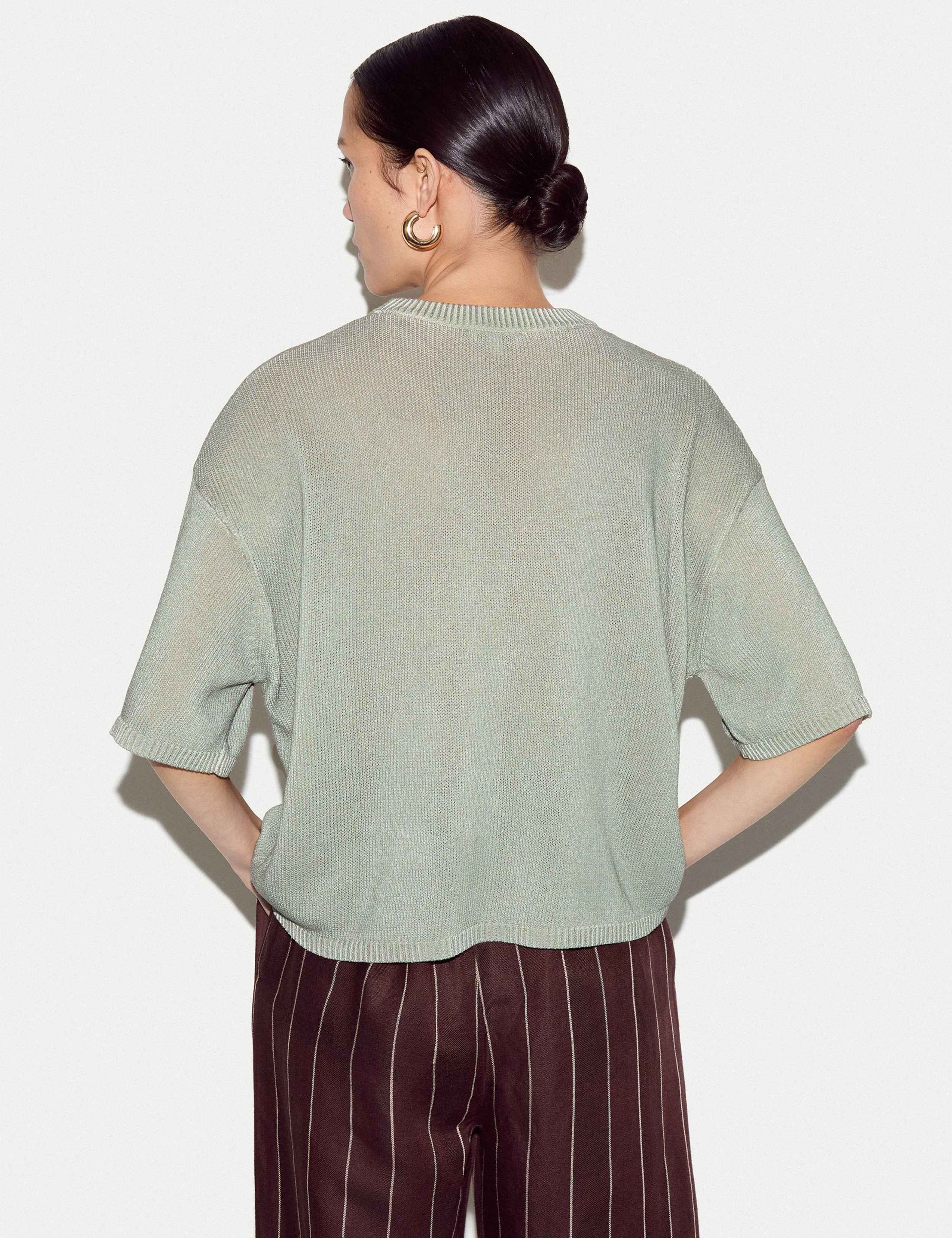 Floral Drop Shoulder Jumper with Linen 4 of 6