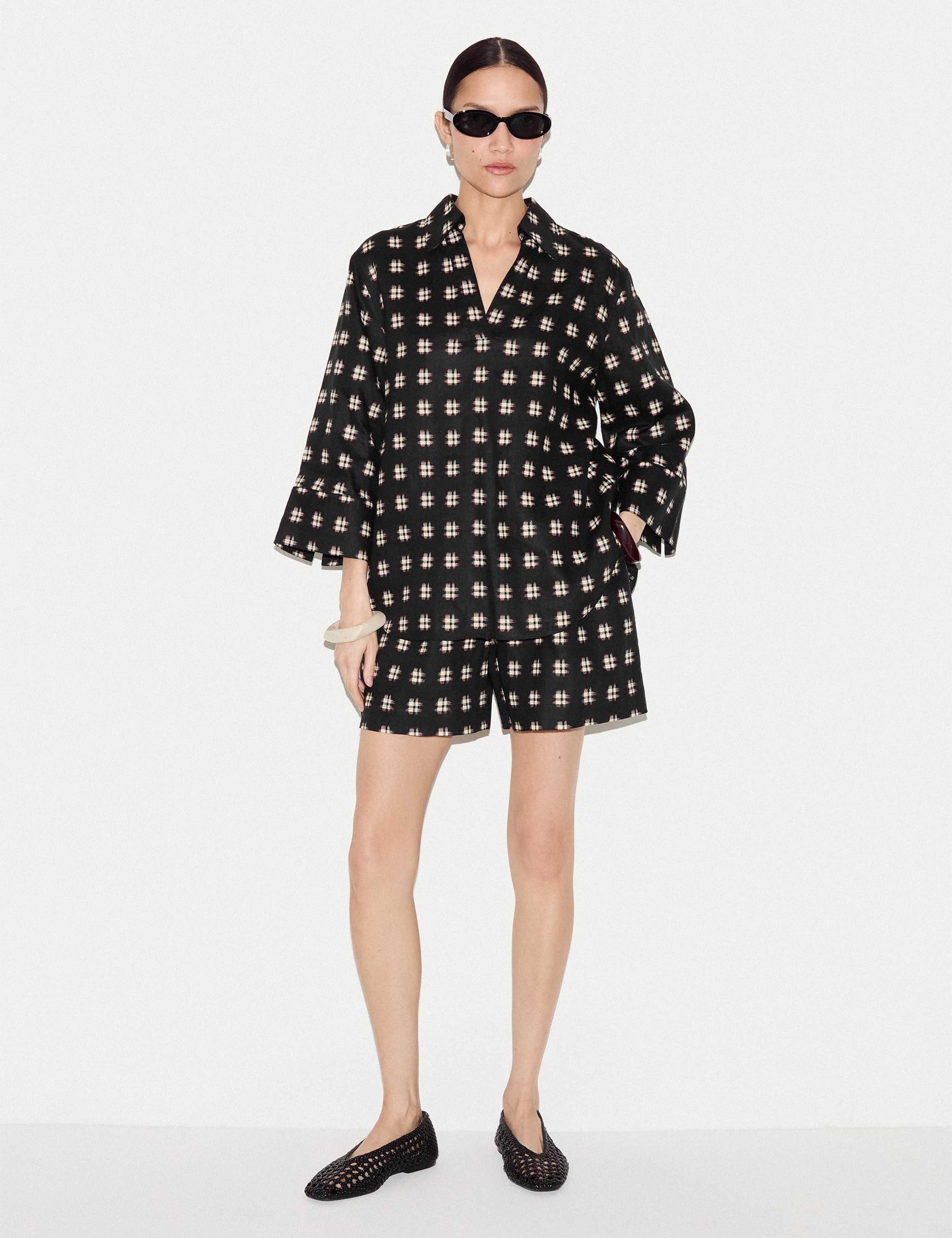 Pure Linen Checked High Waisted Shorts 3 of 7