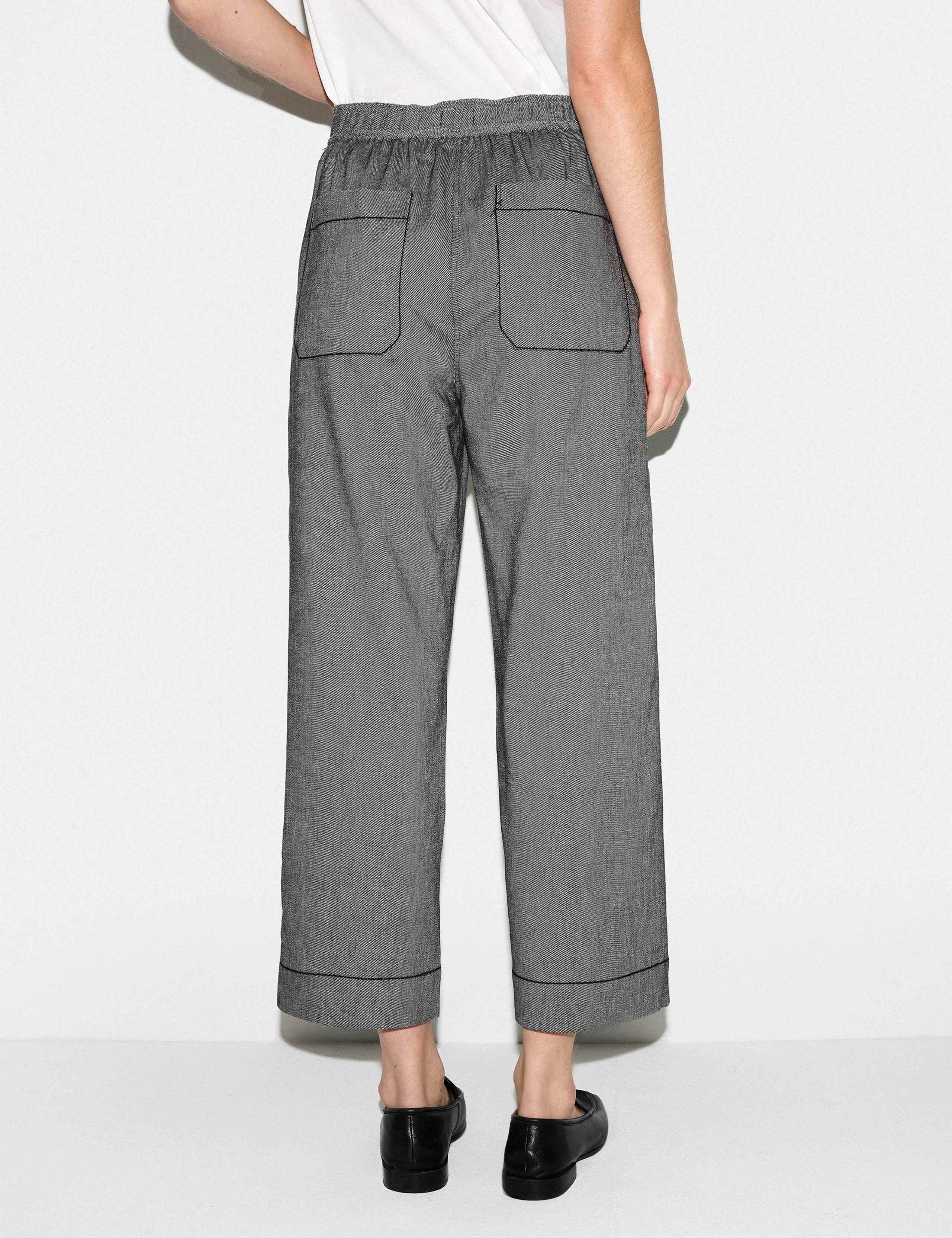 Textured Straight Leg Cropped Trousers 3 of 4